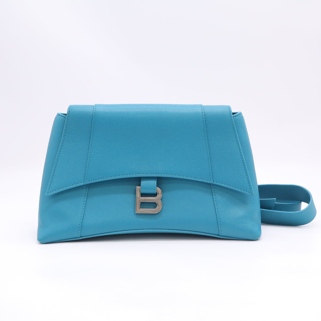 Signature Downtown Small B24145