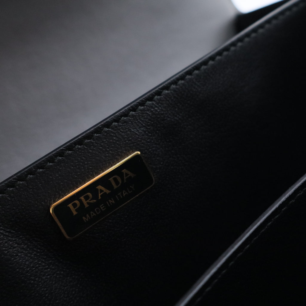 City Calf Saffiano Cahier Bag Marmo B20354