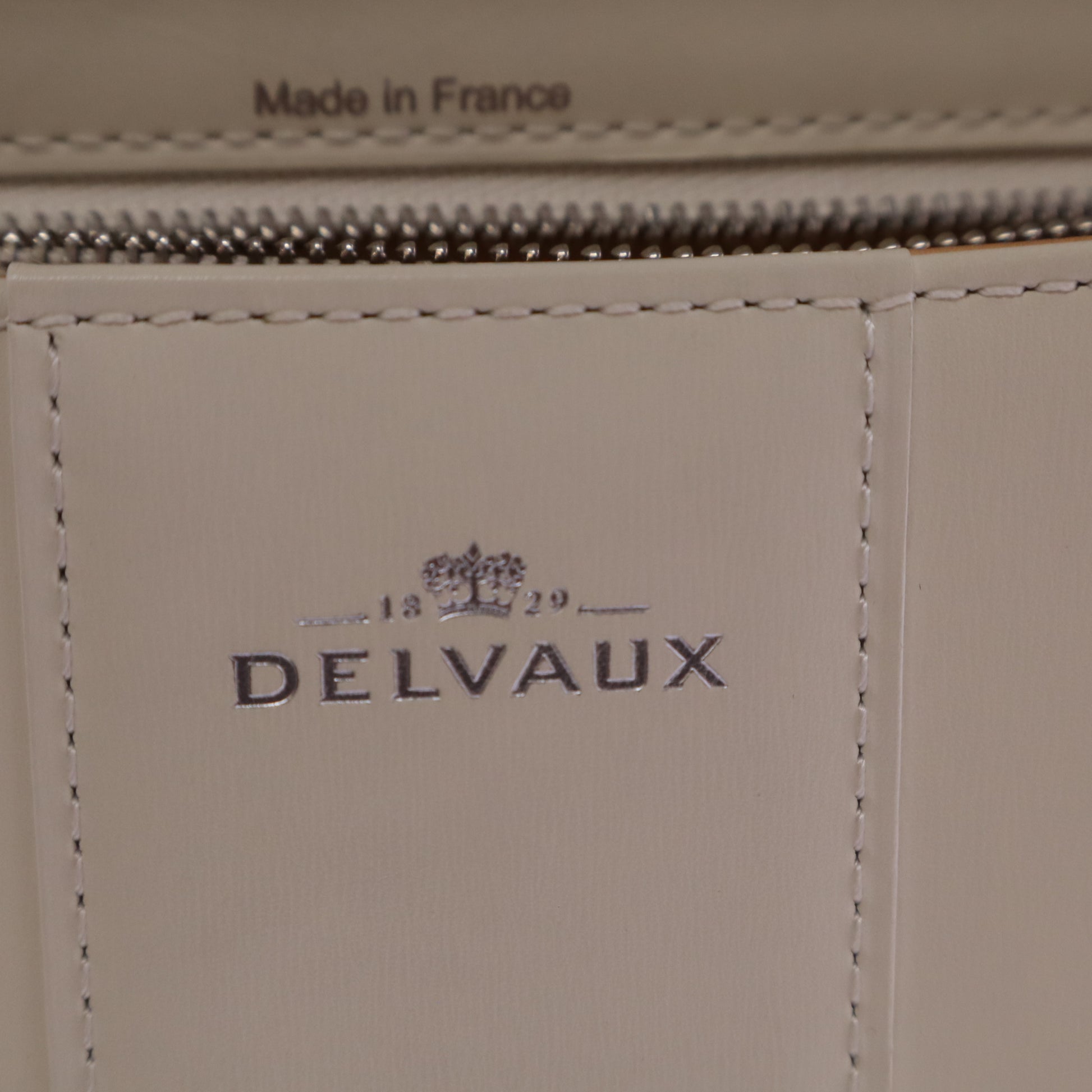 Calf Leather Brillant Box MM B22690