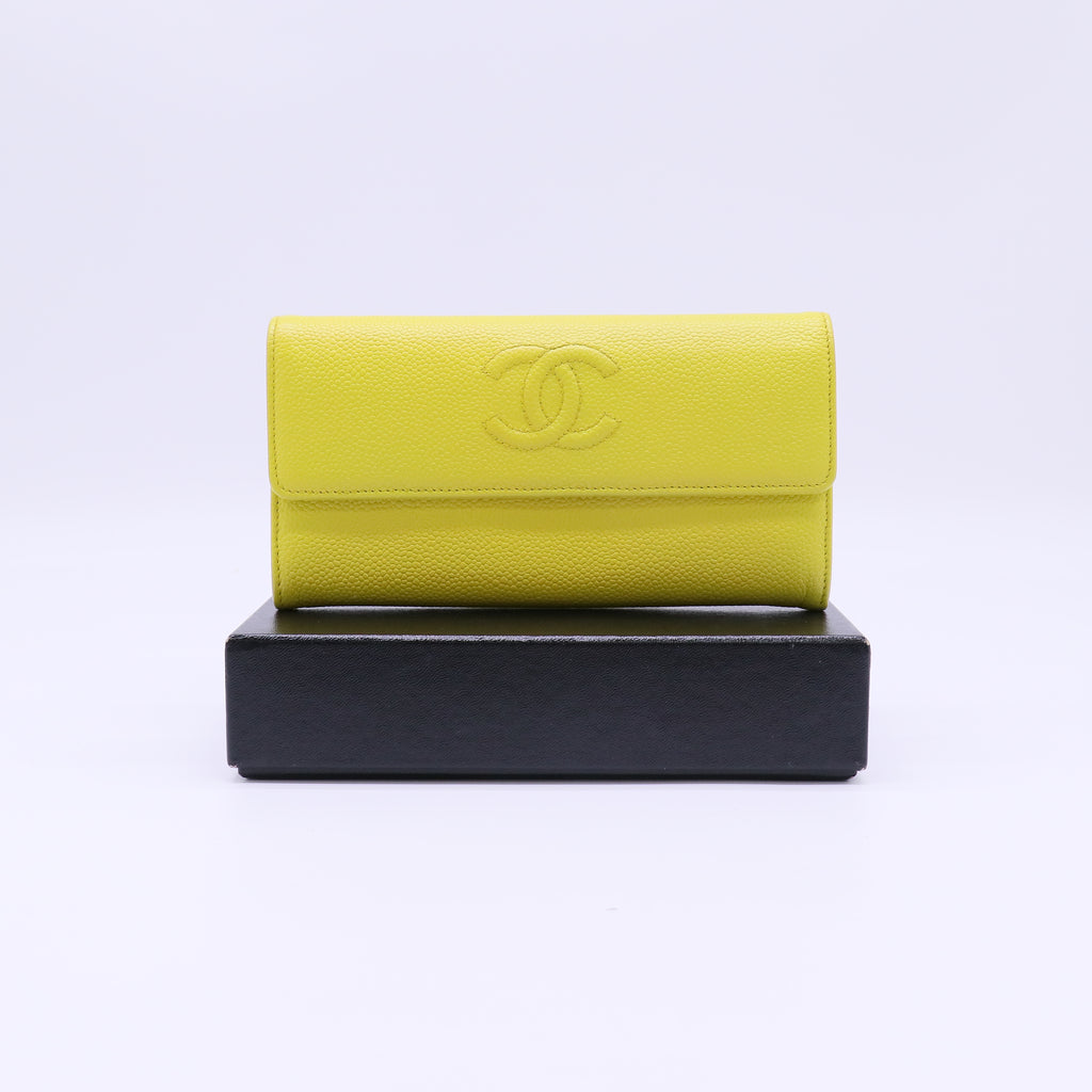 Chanel Timeless CC Caviar Leather Continental Flap Wallet W22099