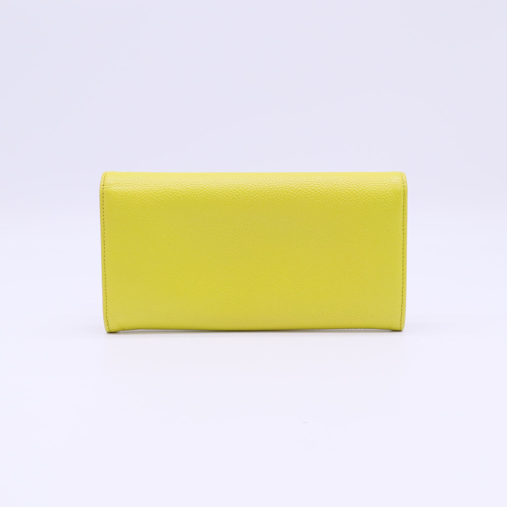 Chanel Timeless CC Caviar Leather Continental Flap Wallet W22099