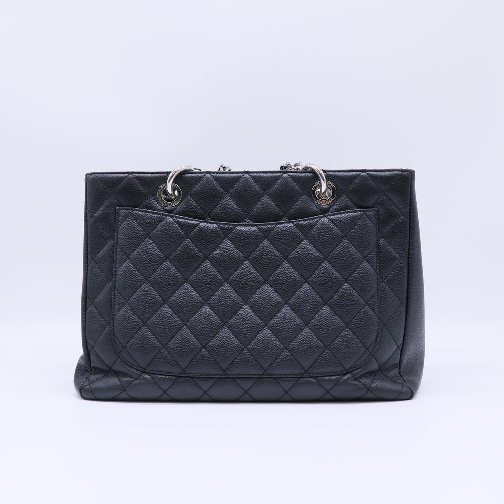Caviar Quilted Grand Shopping Tote GST Black B22387