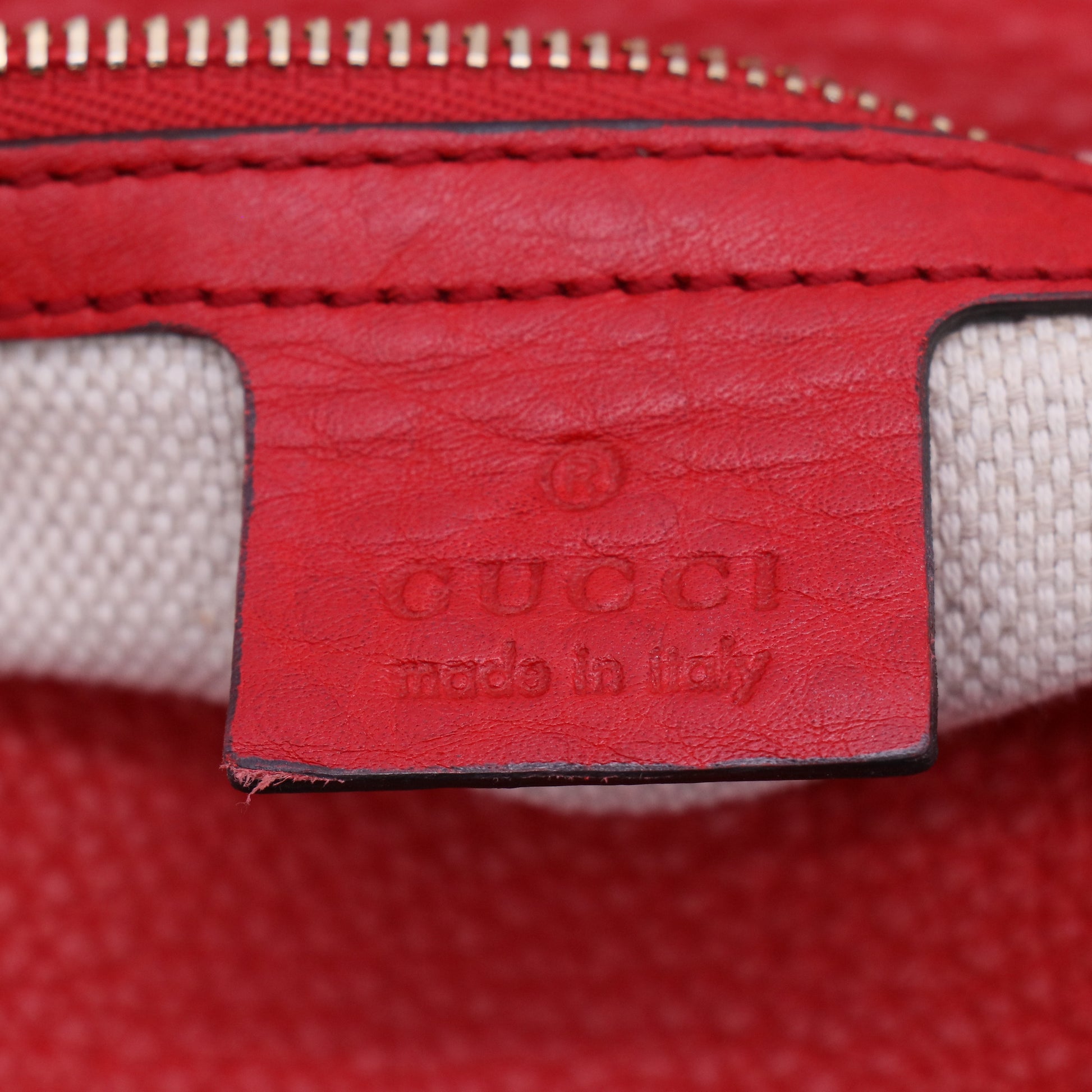 Soho Crossbody Chain Strap Medium Red B21247