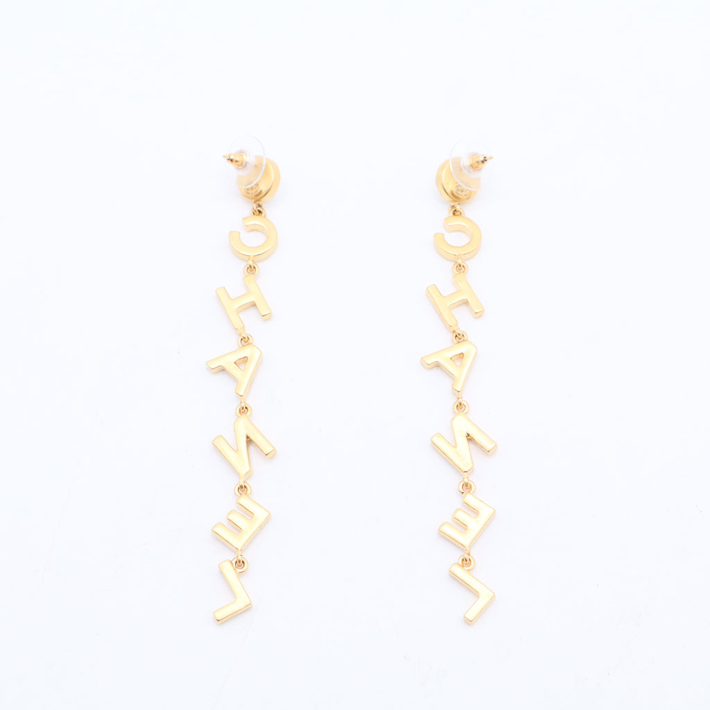 Chanel Gold letter earrings J2359 twins