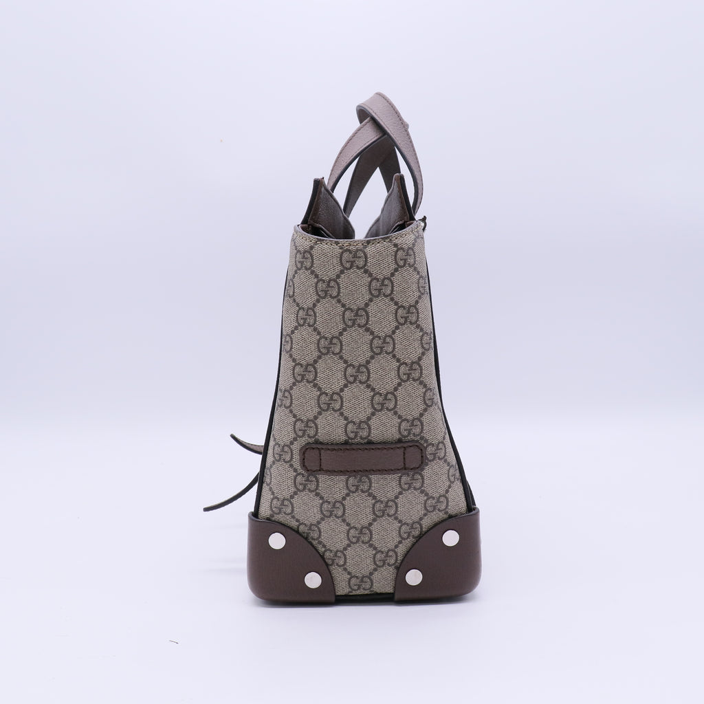 GG Supreme Monogram Textured Dollar B20898