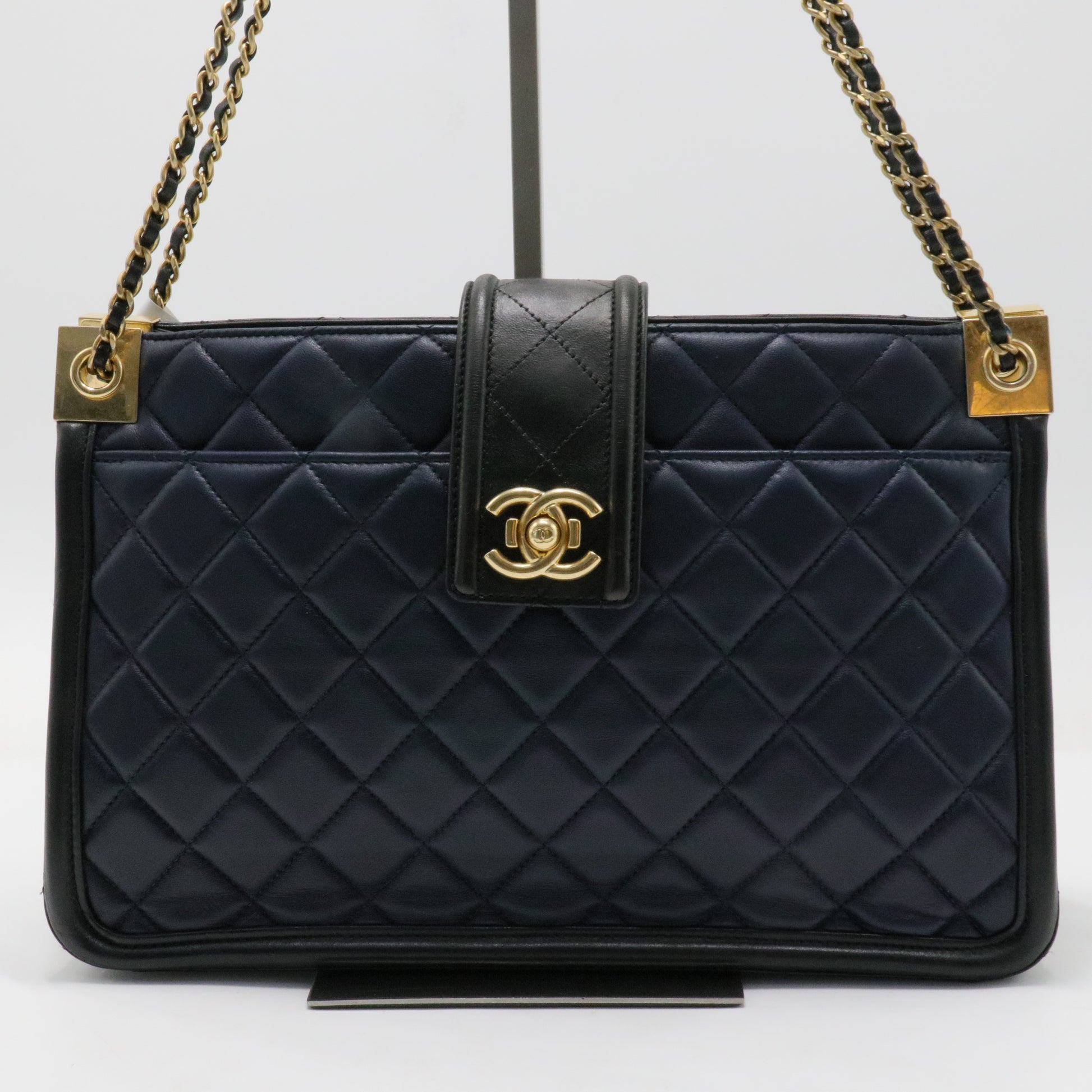 Lambskin Quilted Elegant CC Shopping Tote Navy Black For Gisel