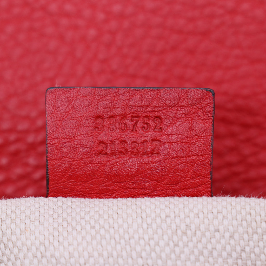 Soho Crossbody Chain Strap Medium Red B21247