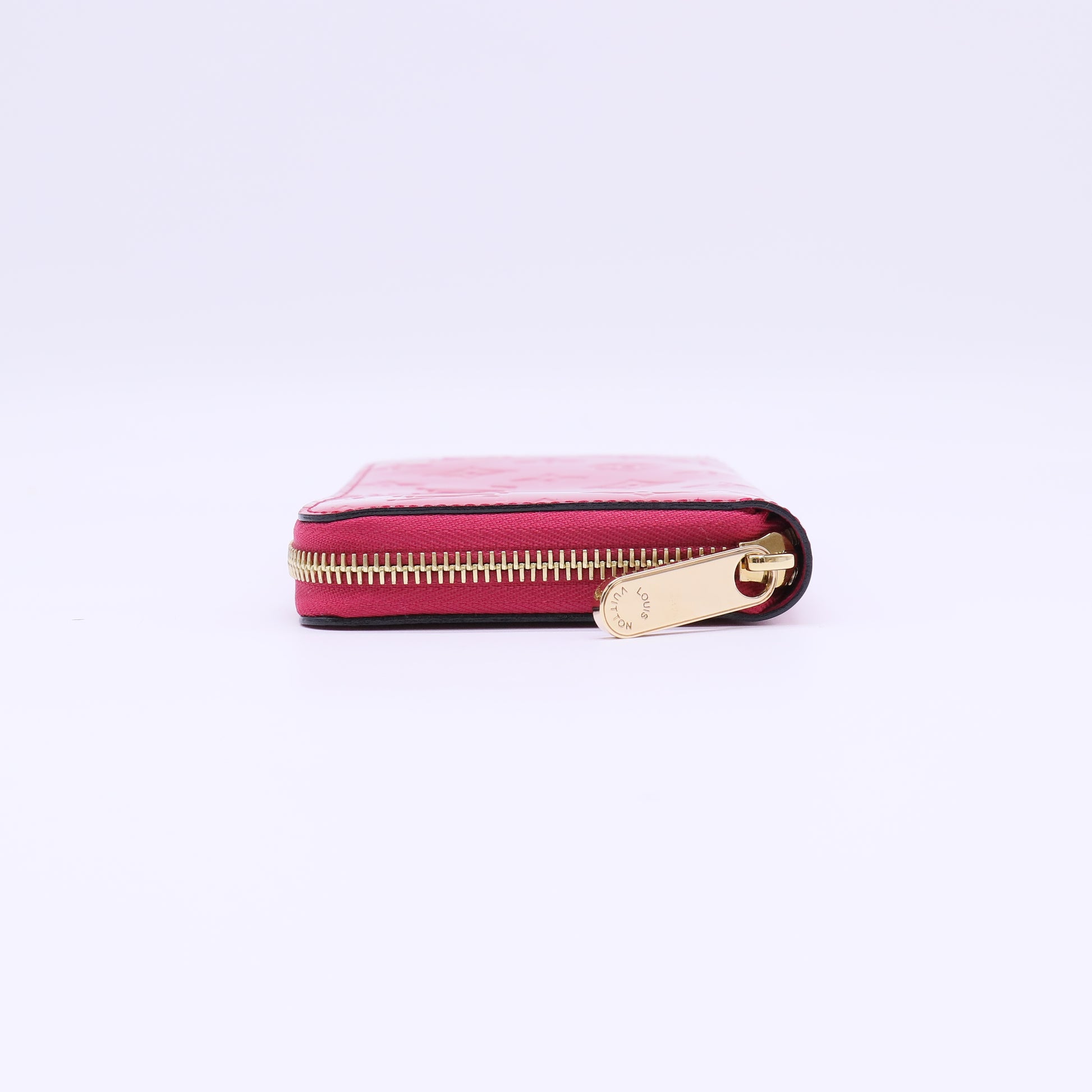 Louis Vuitton Monogram Vernis Zippy Wallet W22111