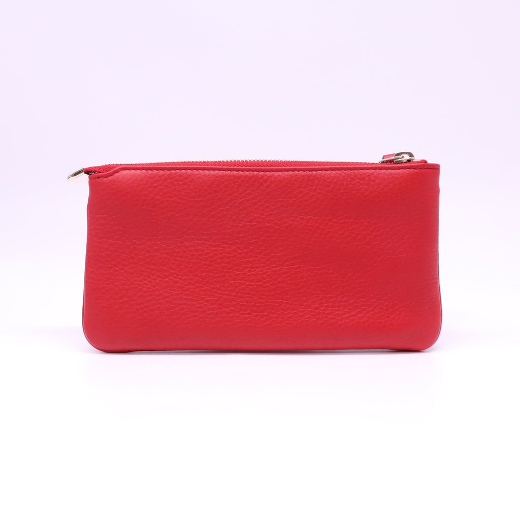Gucci Soho Leather Zipper Wristlet W22078