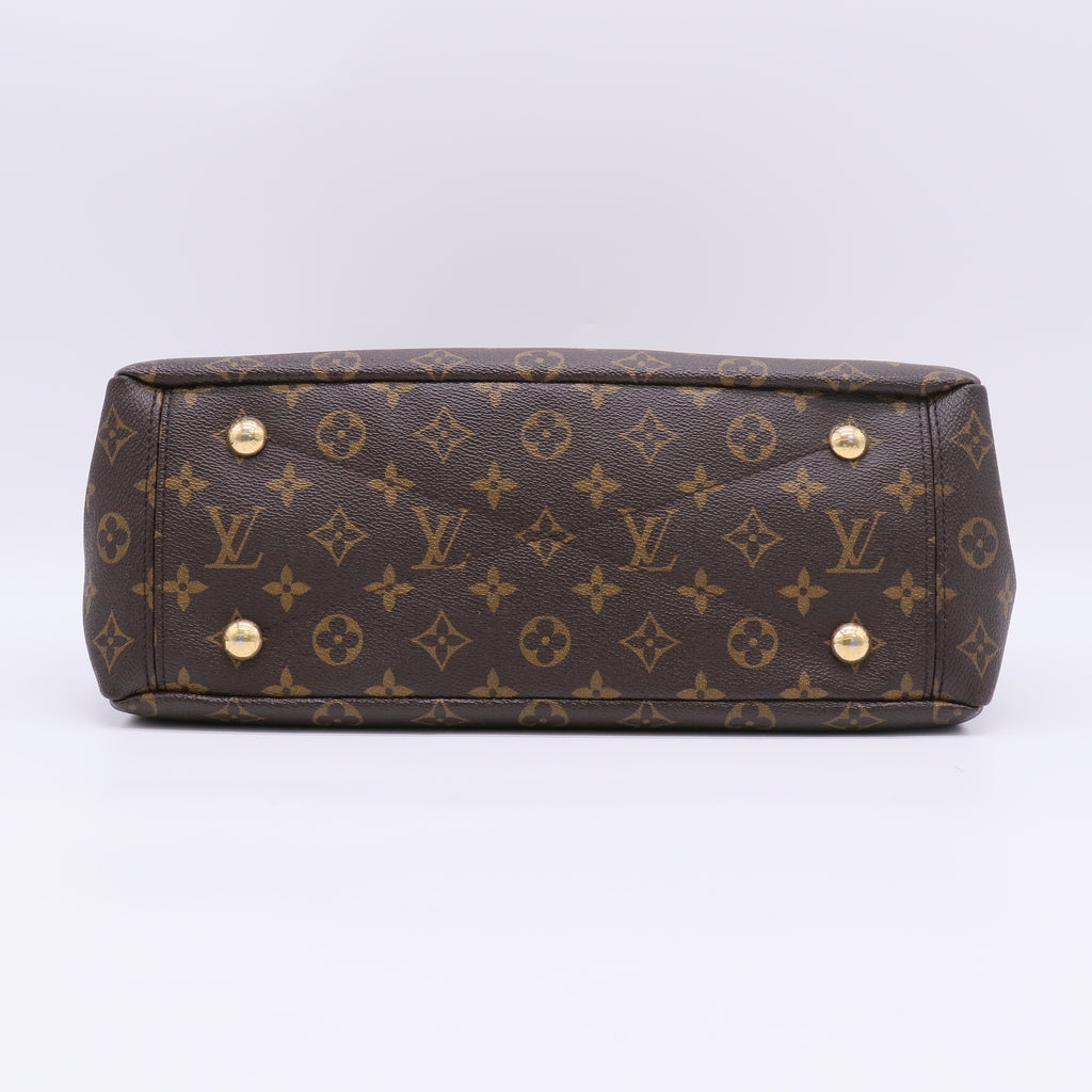 Louis Vuitton Pallas MM Monogram Canvas Bag B23470