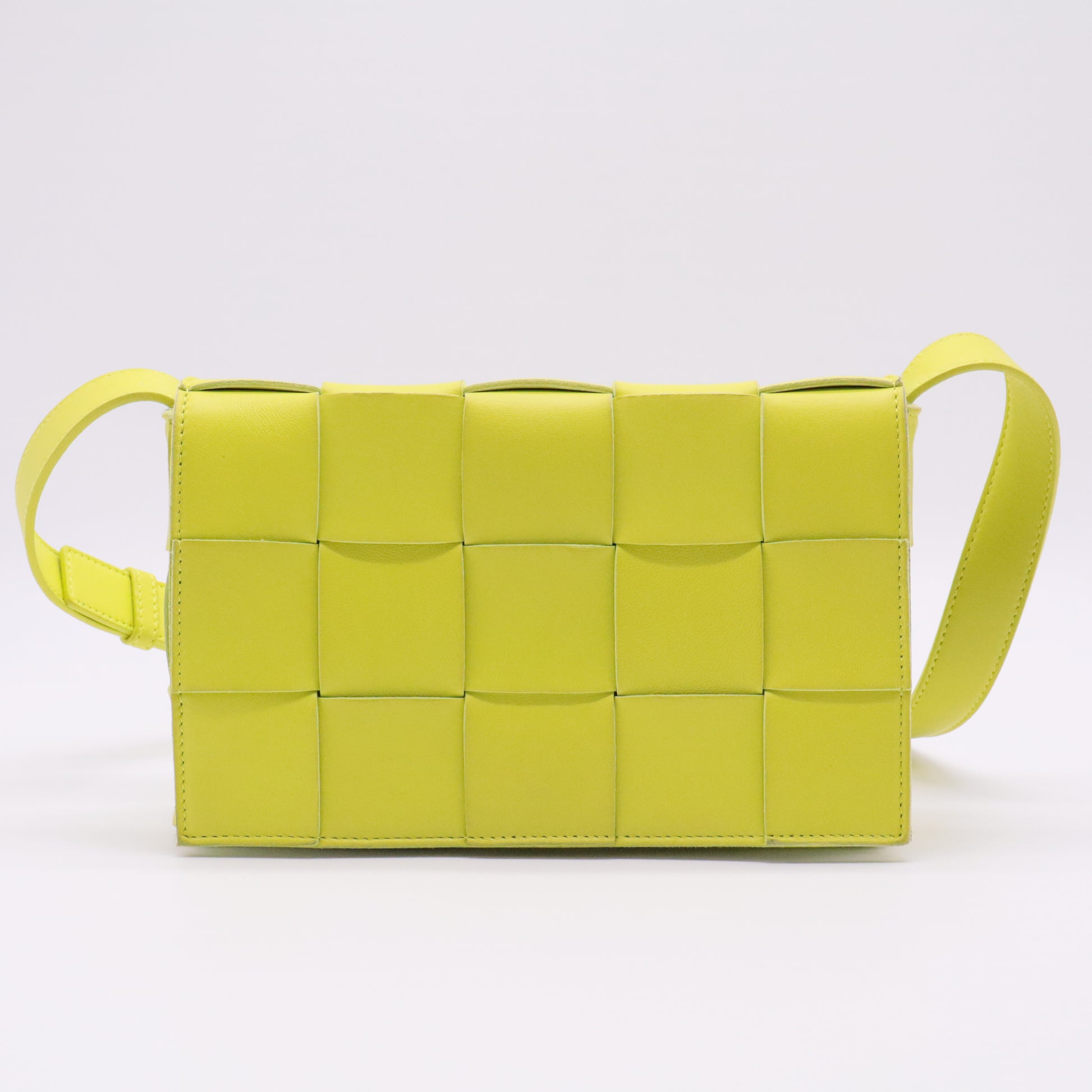 Cassette Belt Bag Maxi Intrecciato Leather