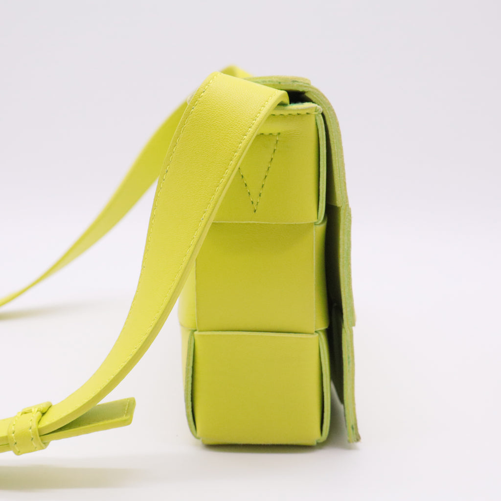 Cassette Belt Bag Maxi Intrecciato Leather