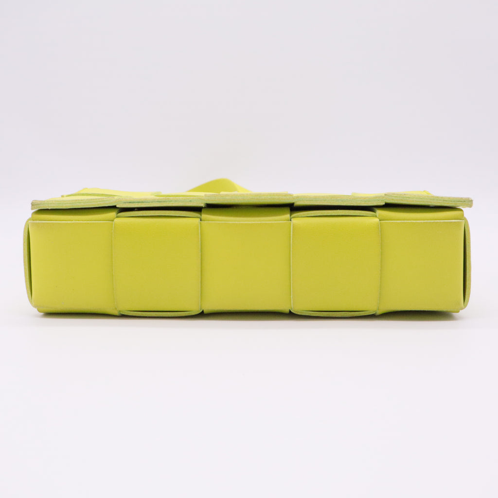 Cassette Belt Bag Maxi Intrecciato Leather