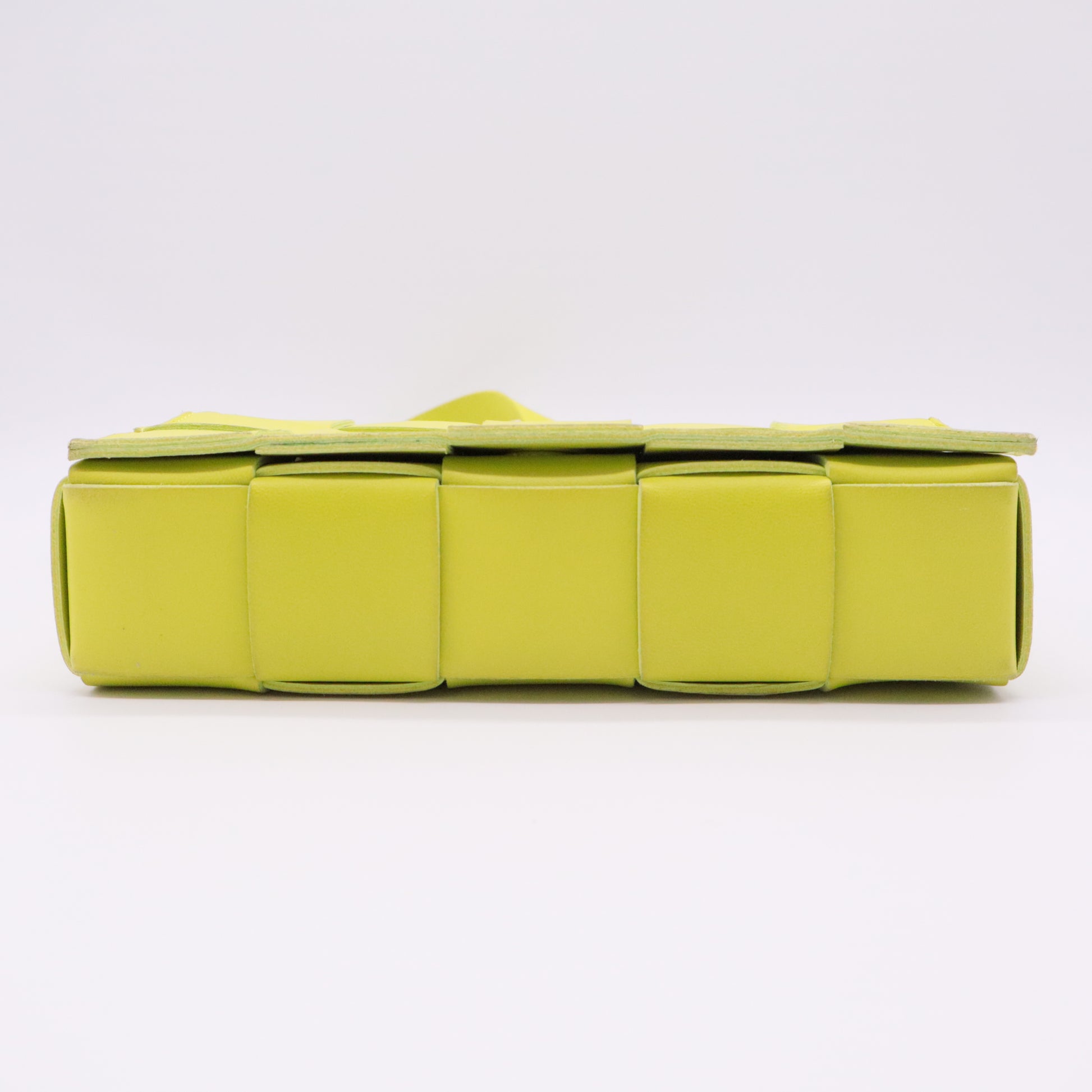 Cassette Belt Bag Maxi Intrecciato Leather