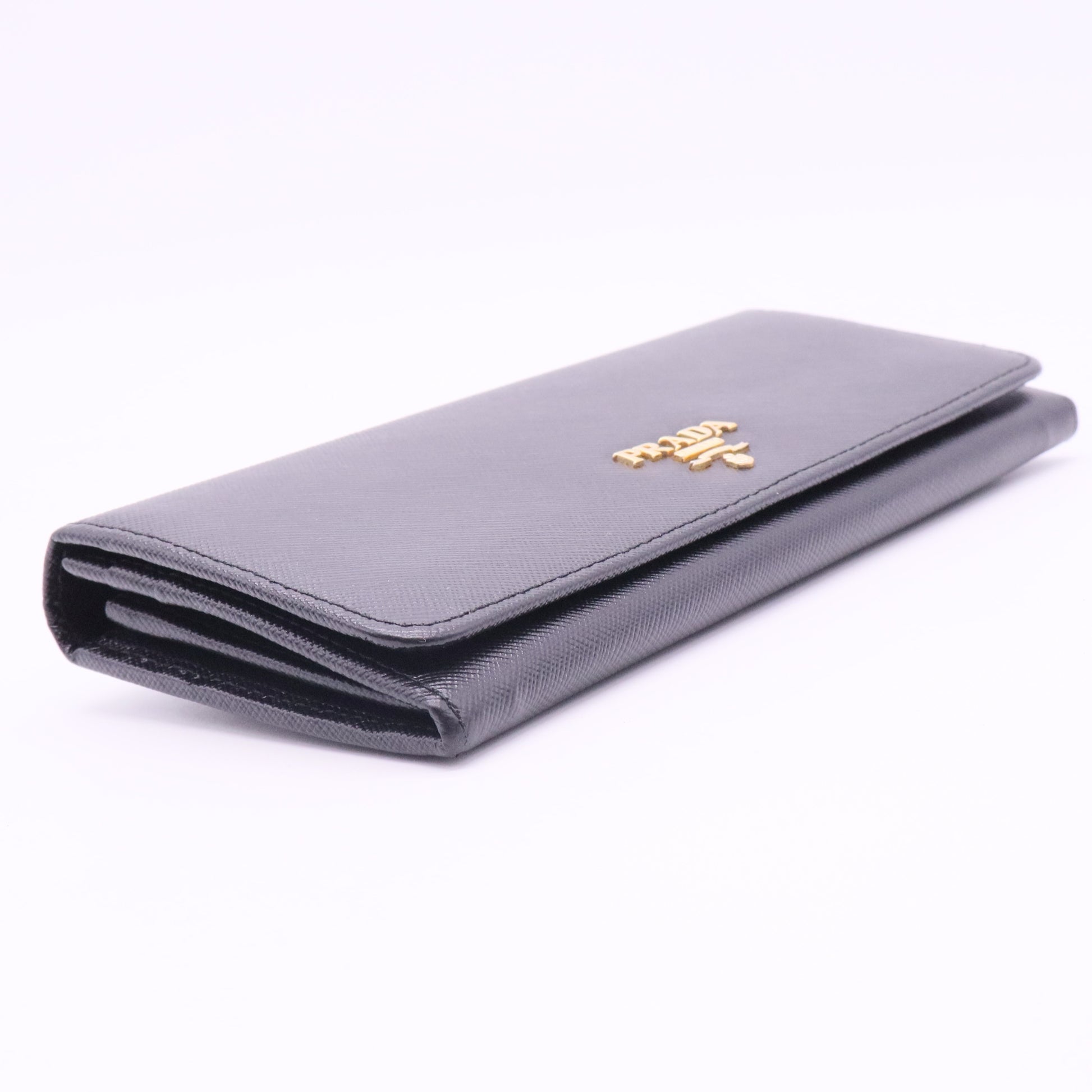 Wallet on Chain Saffiano Leather