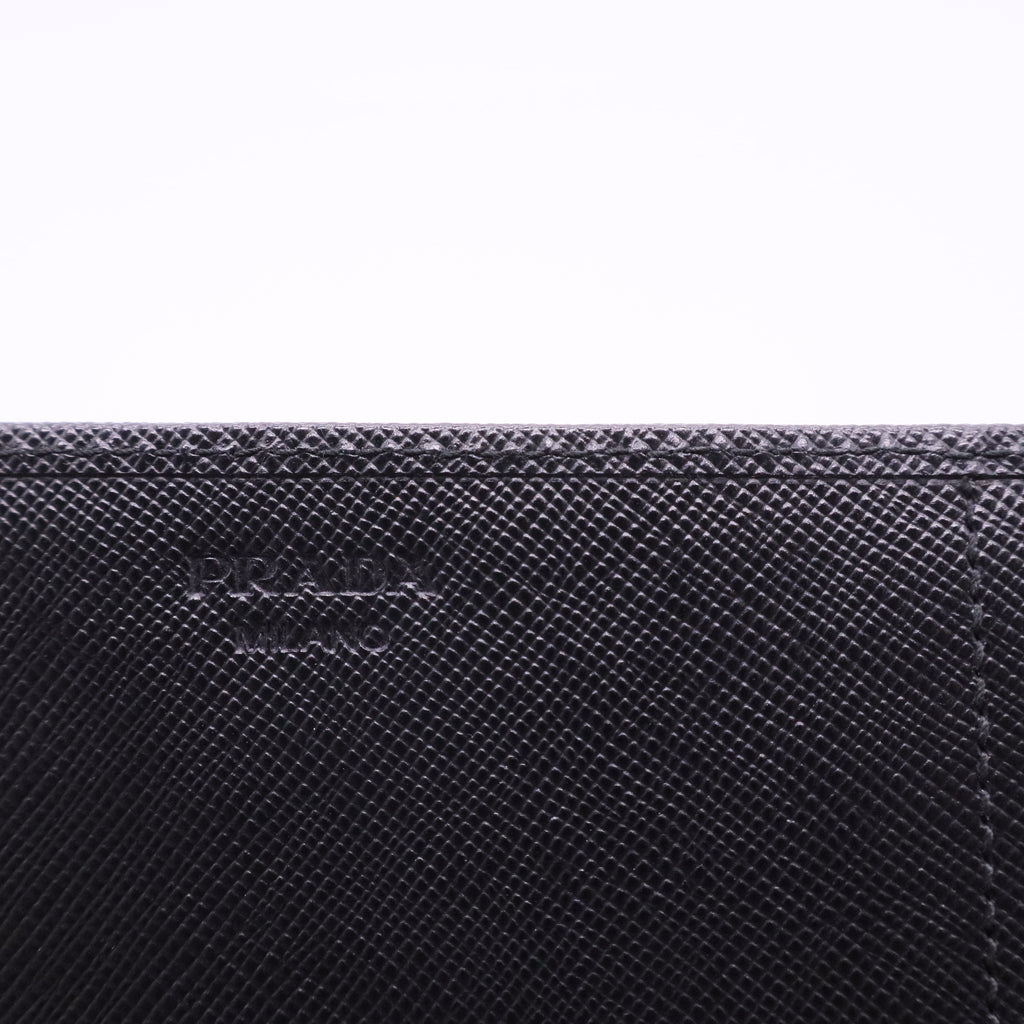 Wallet on Chain Saffiano Leather