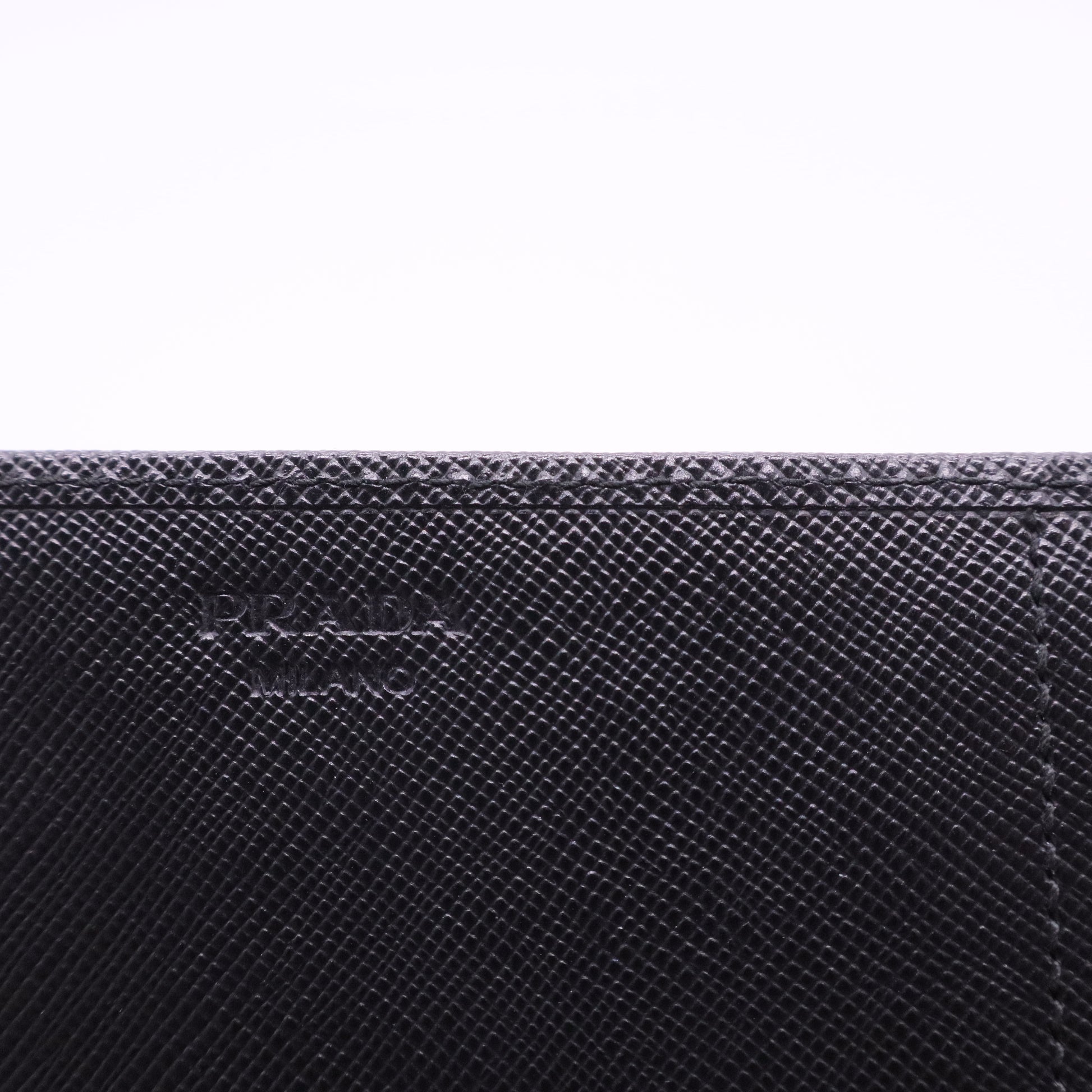 Wallet on Chain Saffiano Leather