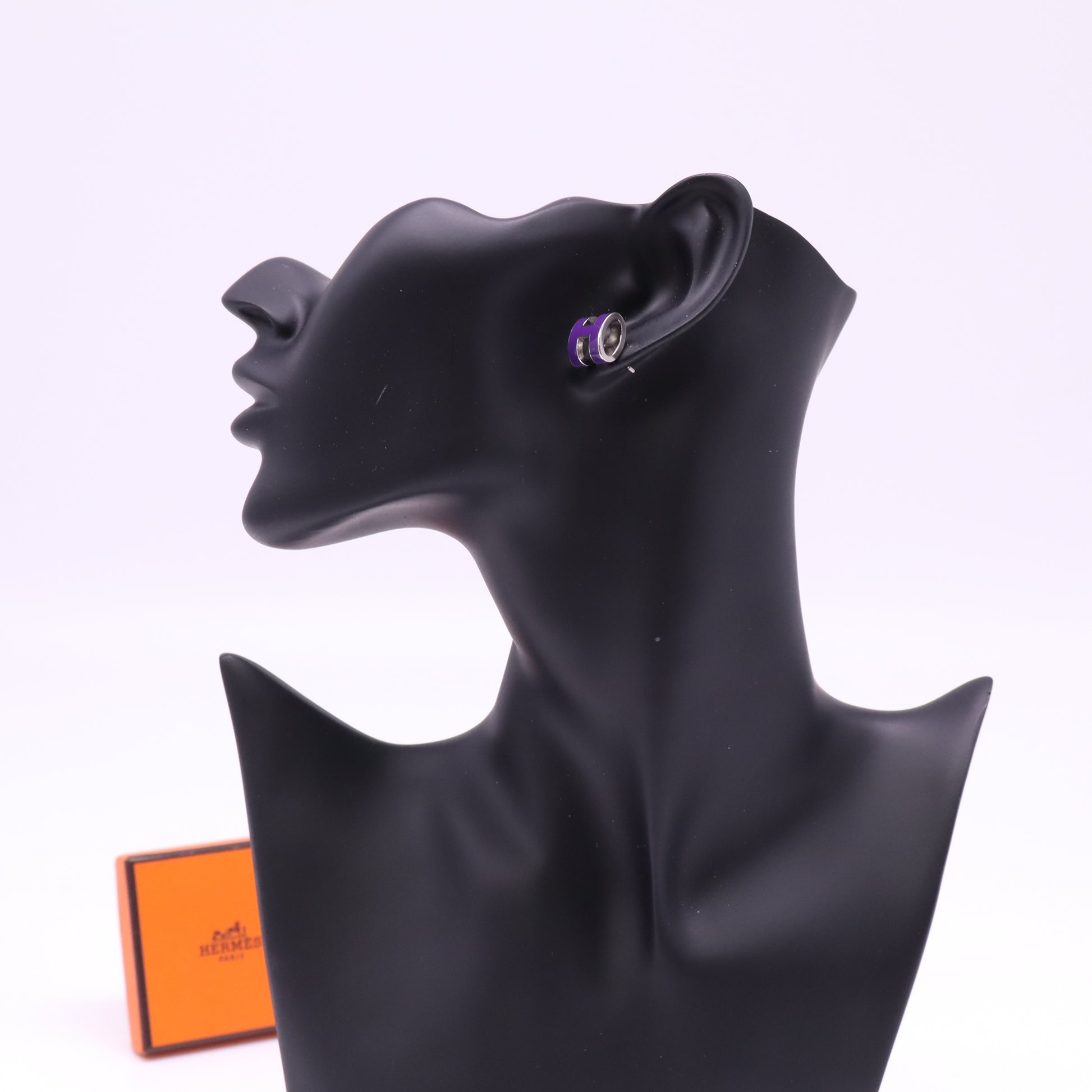 Hermès "Pop H" earring W22129