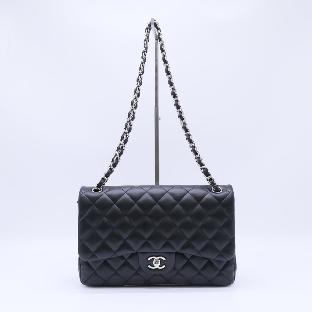 Chanel  Large Classic Handbag B22204