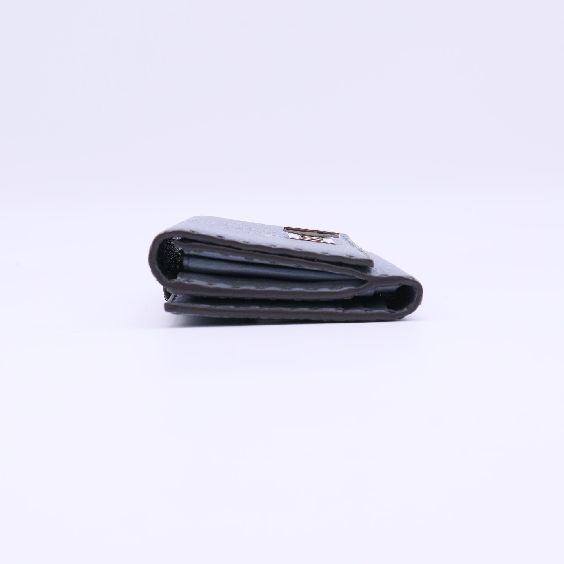 Fendi Selleria Peekaboo Long Wallet W22081