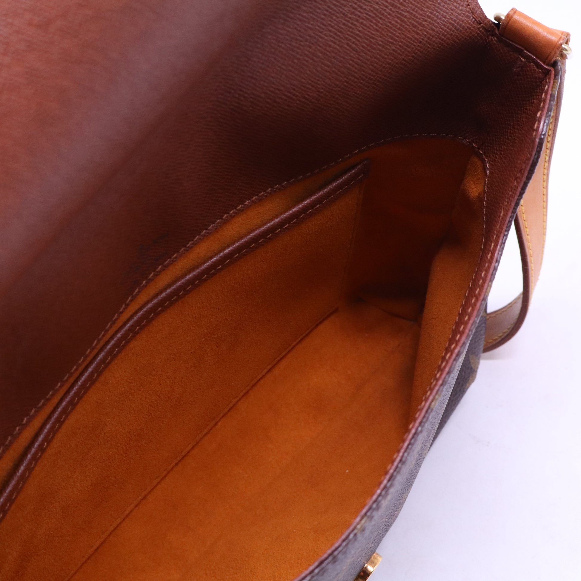 Musette Tango Handbag Monogram Canvas B21520