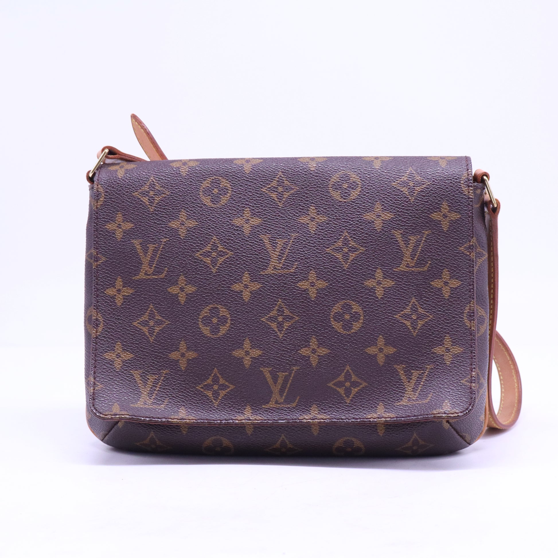 Musette Tango Handbag Monogram Canvas B21520