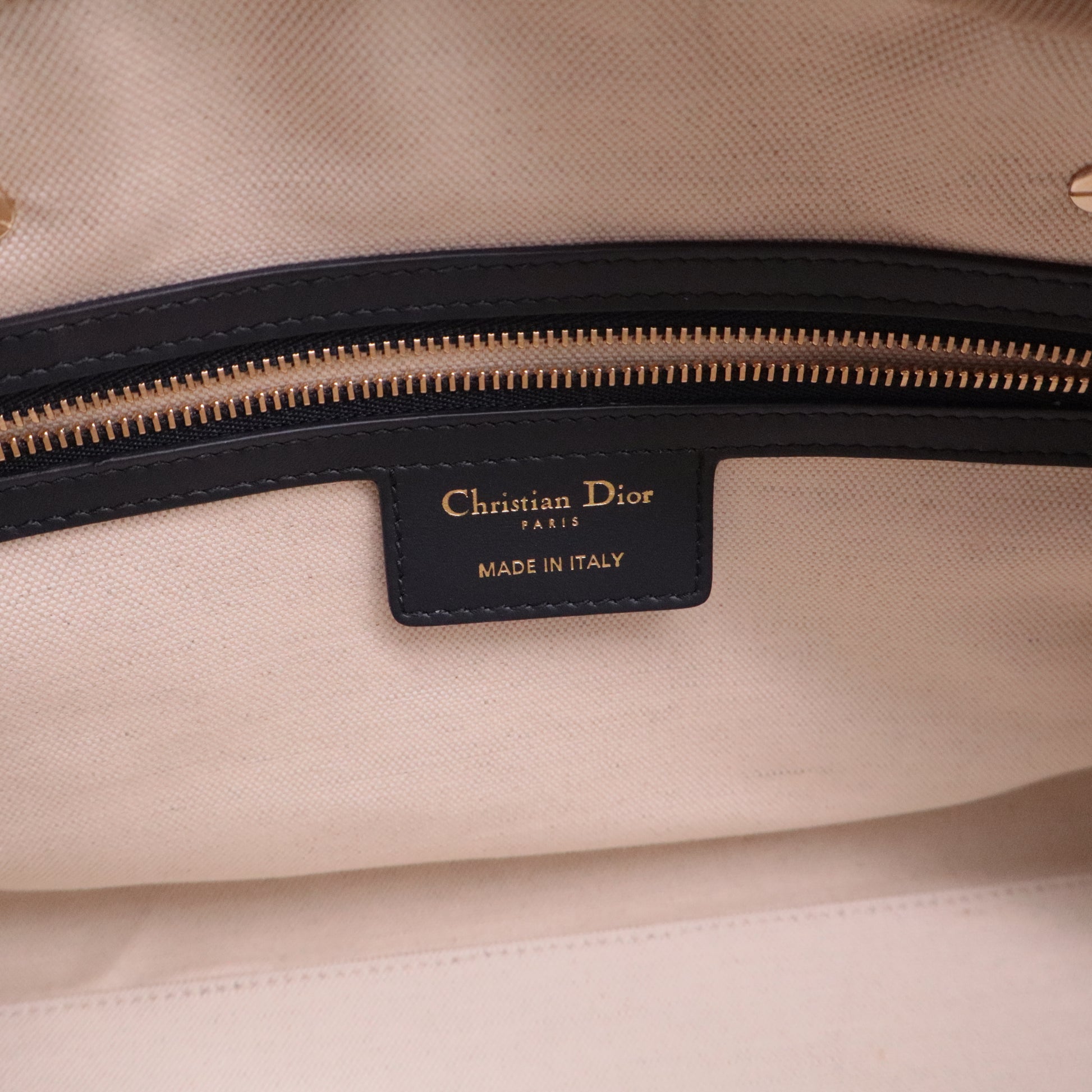 Vibe Zip Bowling Bag Leather Medium