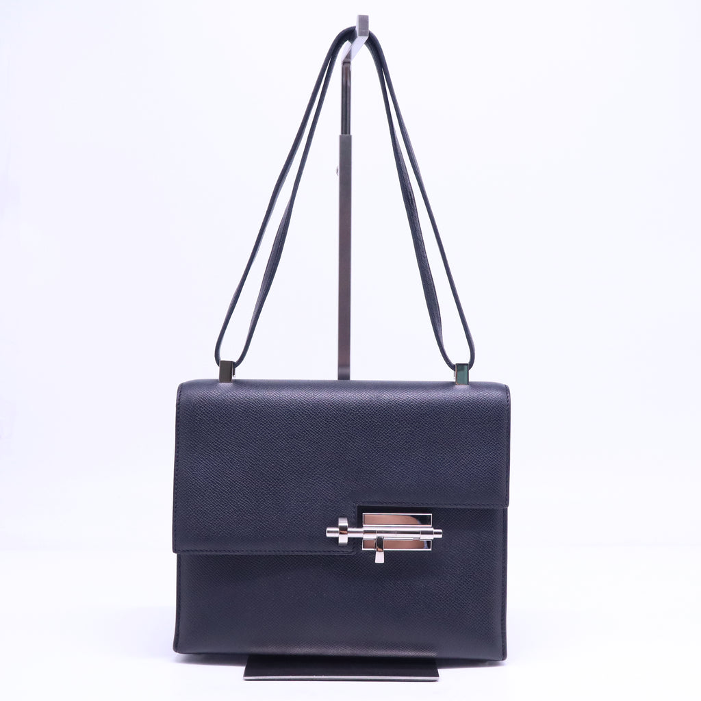 Verrou leather handbag B20888