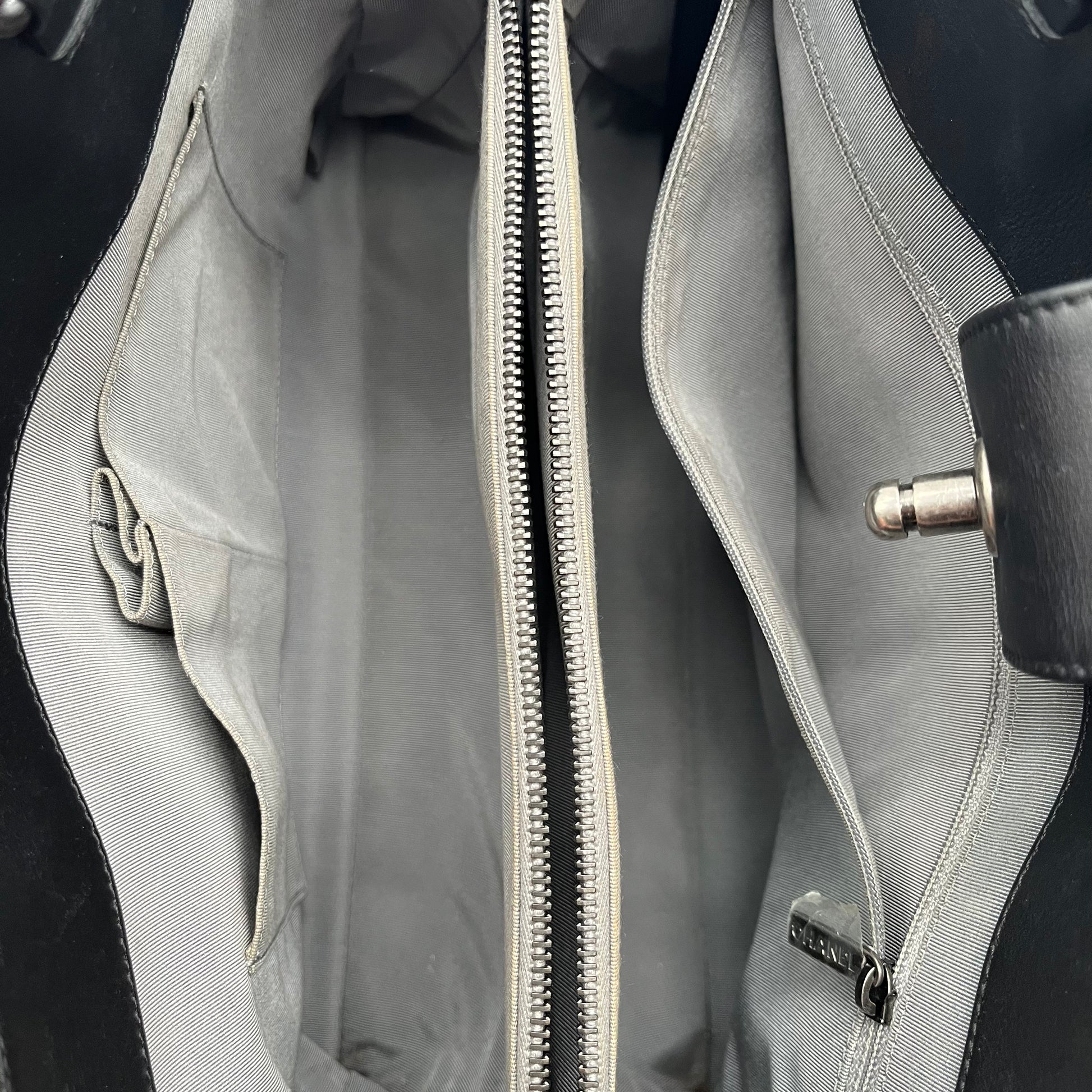 Calfskin Quilted Boy Shopping Tote Black twins