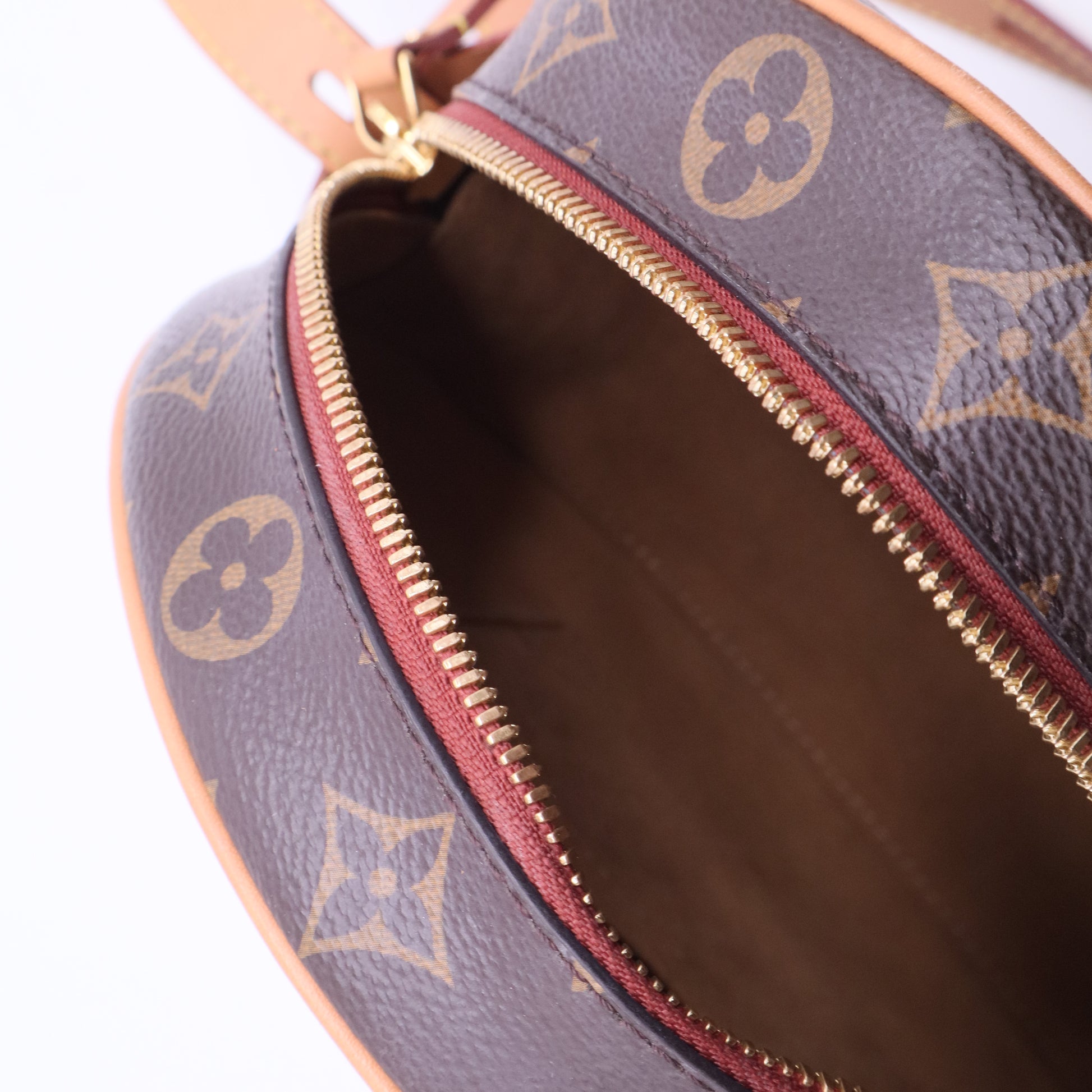 Monogram Boite Chapeau Souple MM Twins