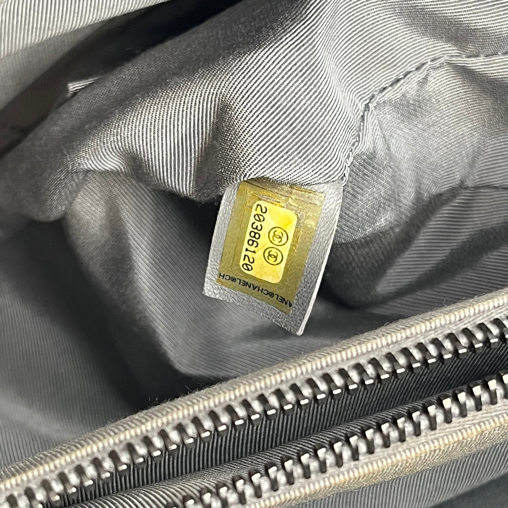 Calfskin Quilted Boy Shopping Tote Black twins