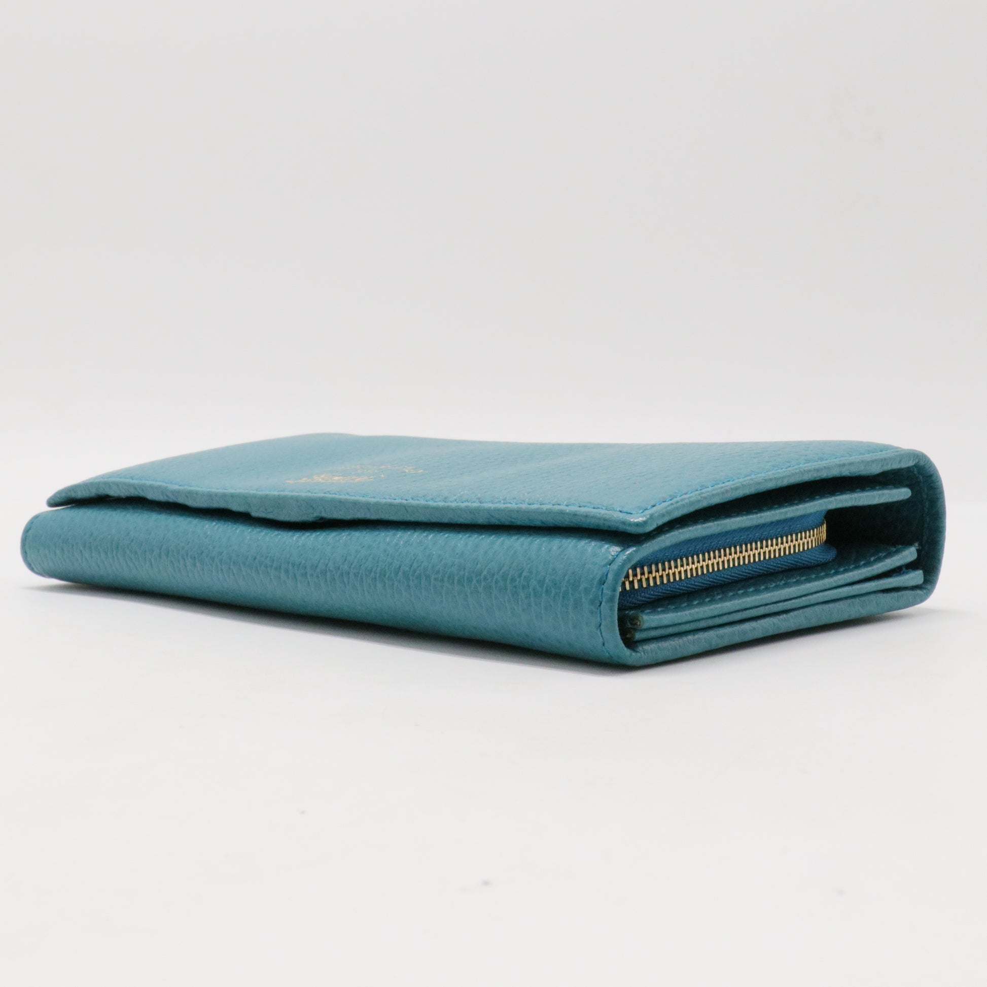 Blue Gucci Leather Swing Continental Wallet