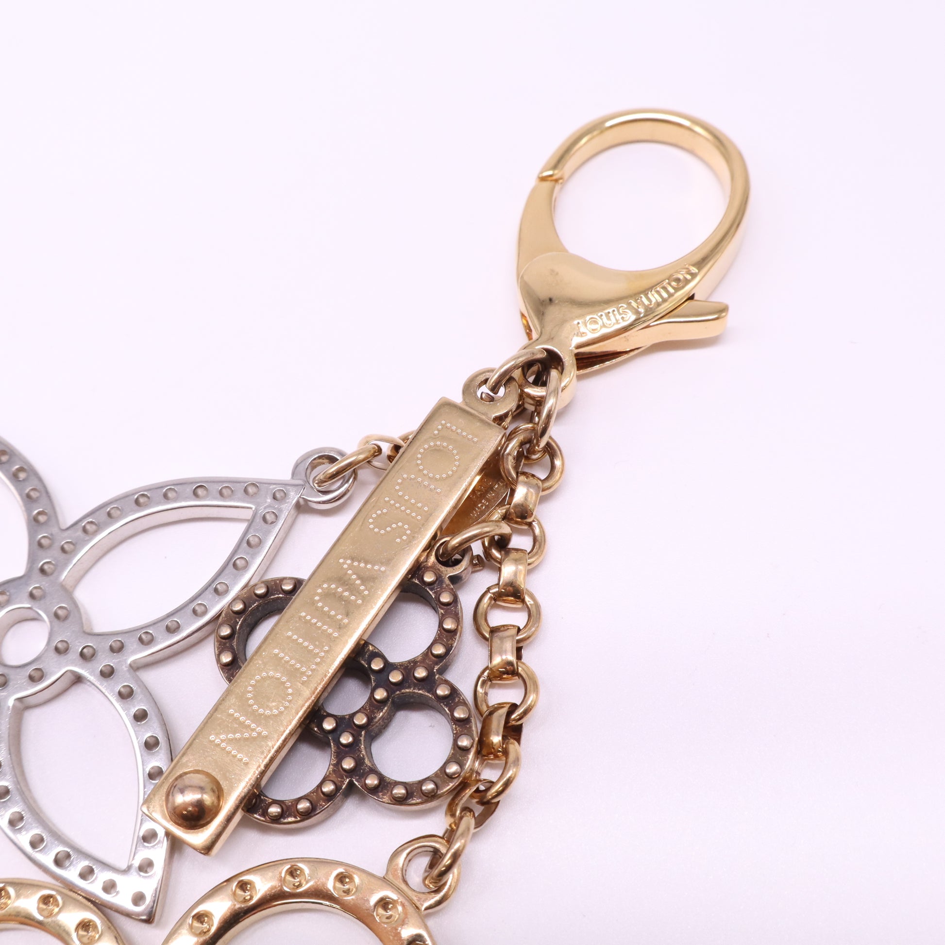 Louis Vuitton Tapage Bag Charm W22124