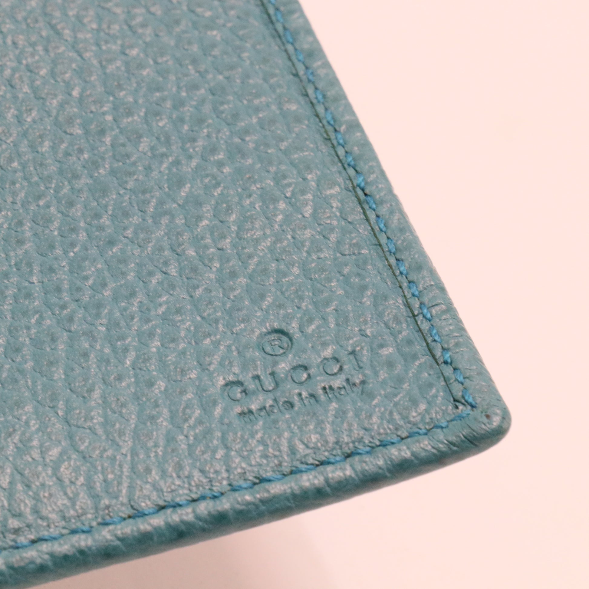 Blue Gucci Leather Swing Continental Wallet