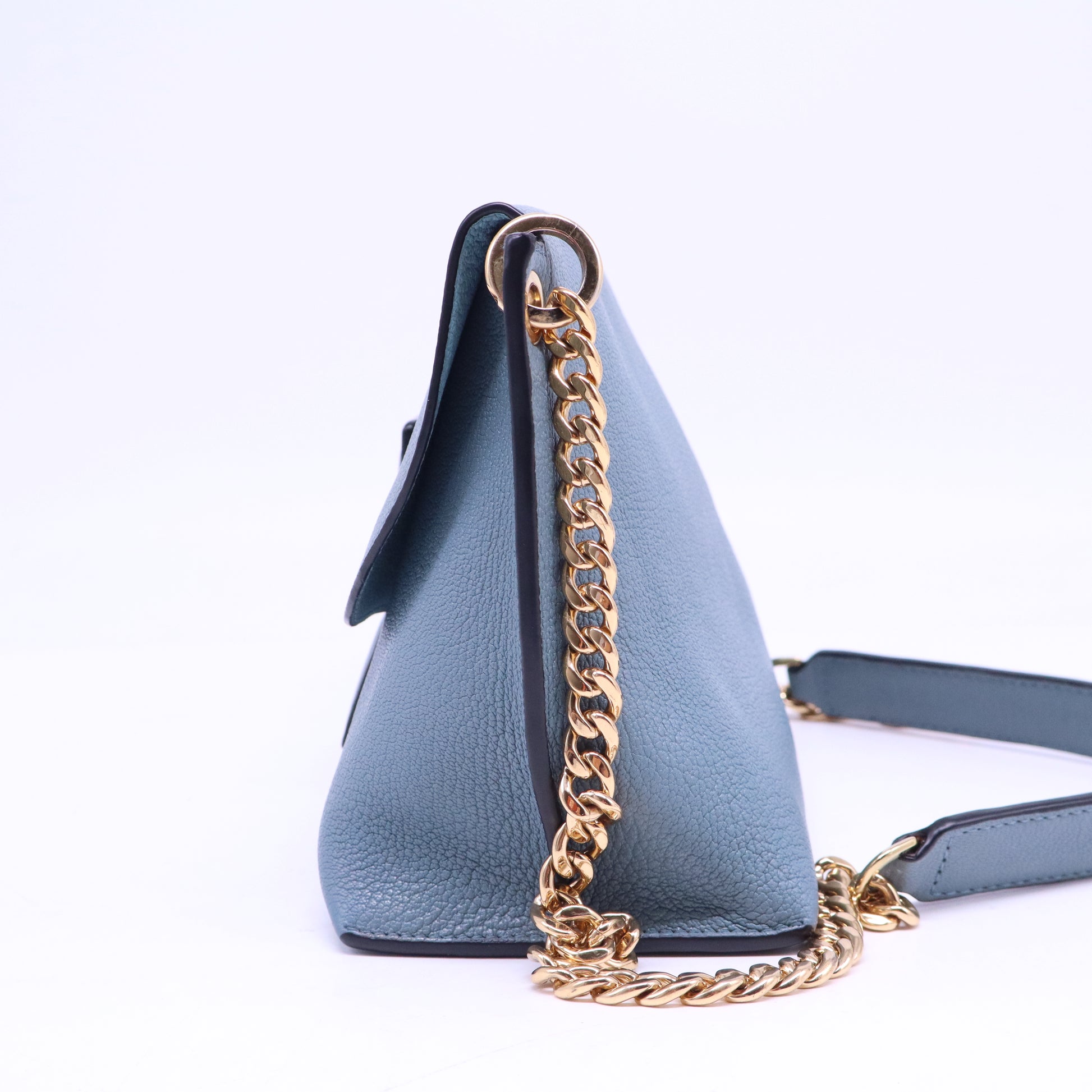 Avenue Crossbody Anagram Embossed Leather B21330
