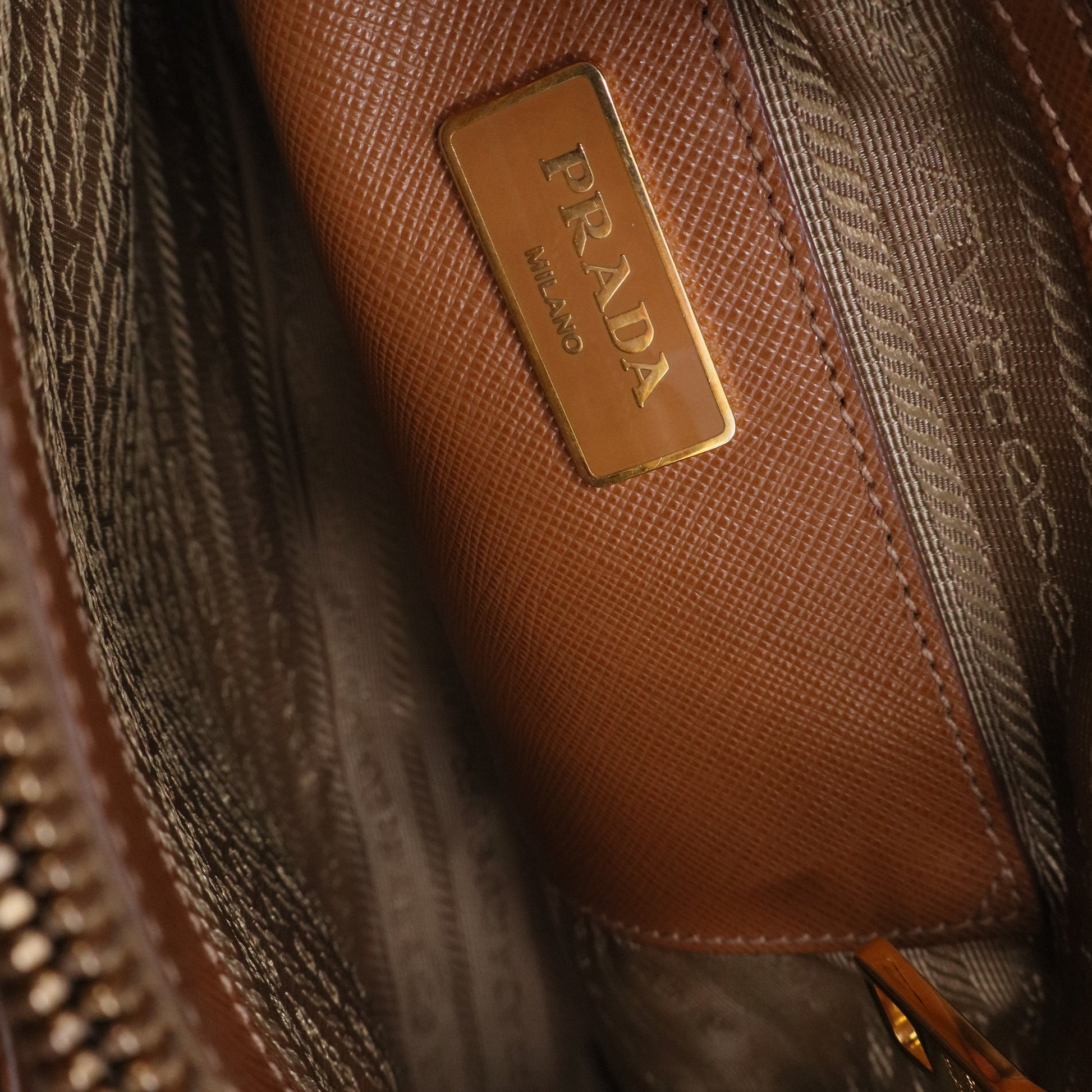 Prada Open Promenade Bag Vernice Saffiano Leather Twins B20550