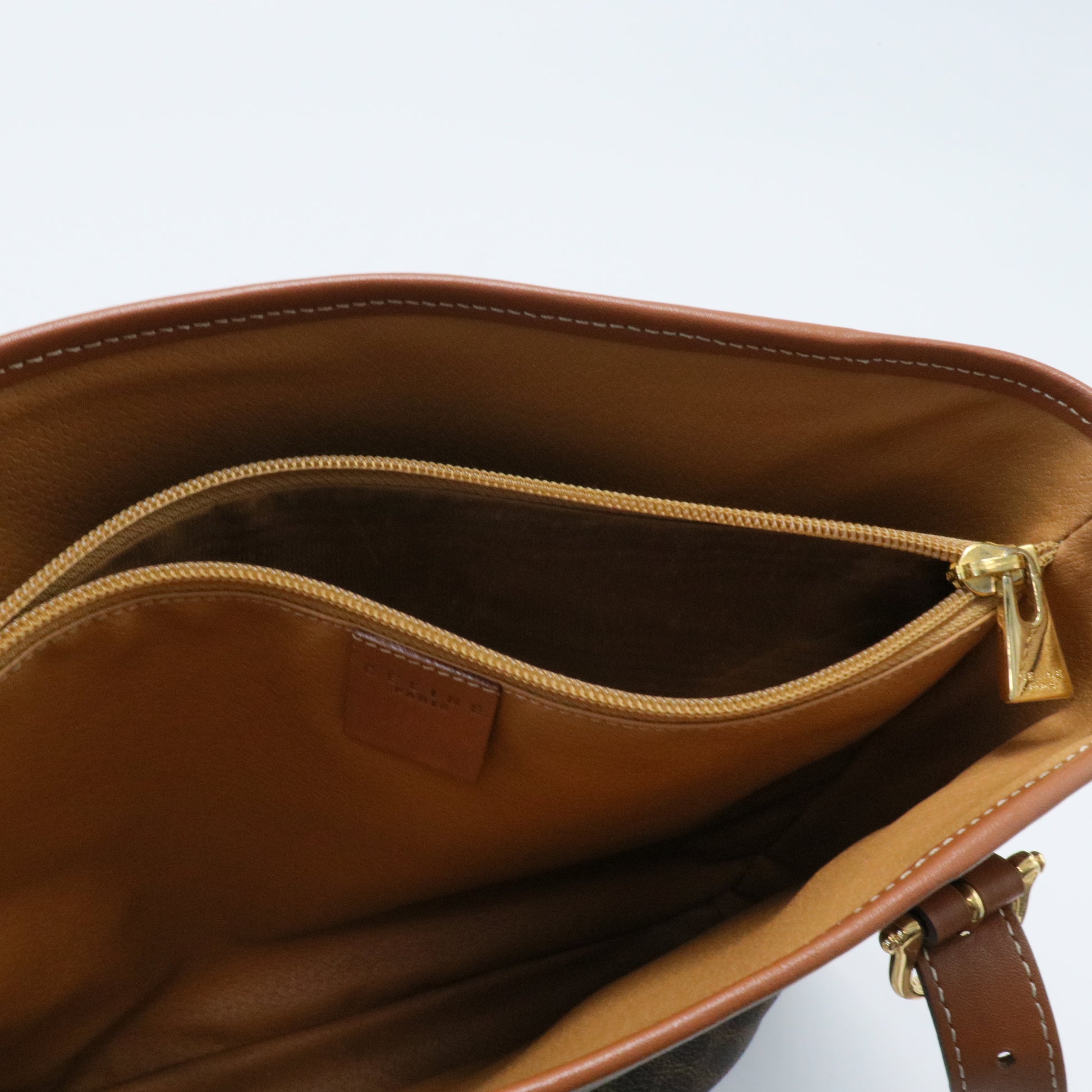 Triomphe Tote Bag Leather Small