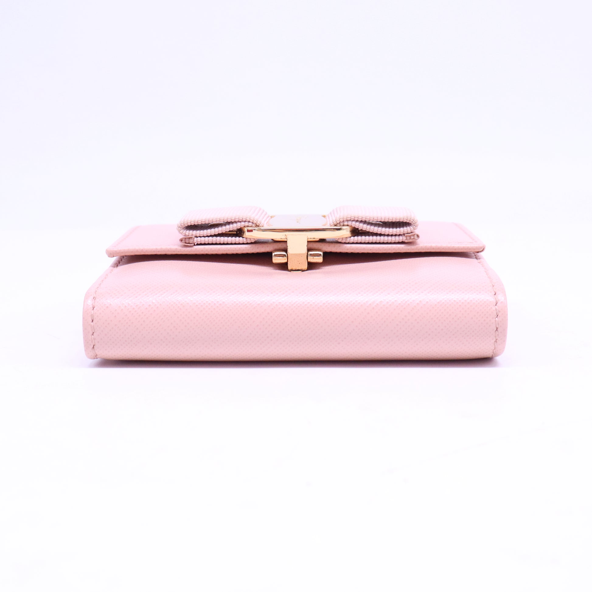 FERRAGAMO Vara ribbon 22 D515 Folded wallet Calfskin Women's W20893