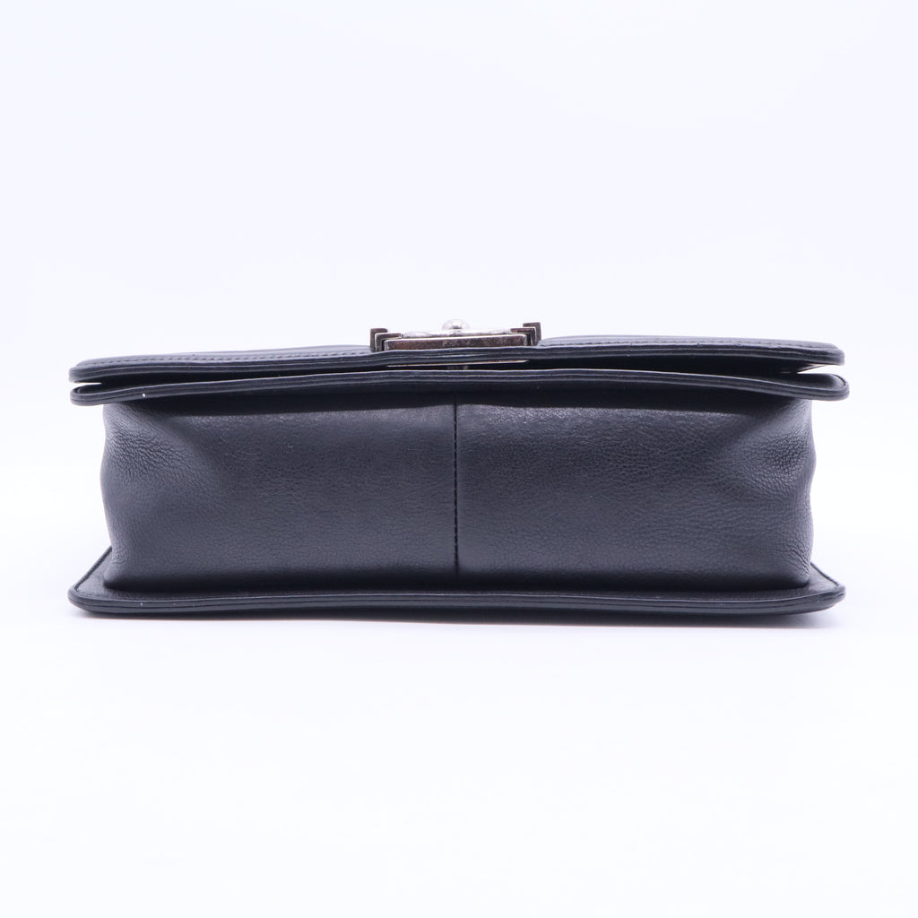Boy Flap Bag Quilted Caviar Old Medium