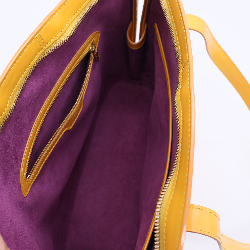 Epi Leather Lussac Shoulder Bag B21201