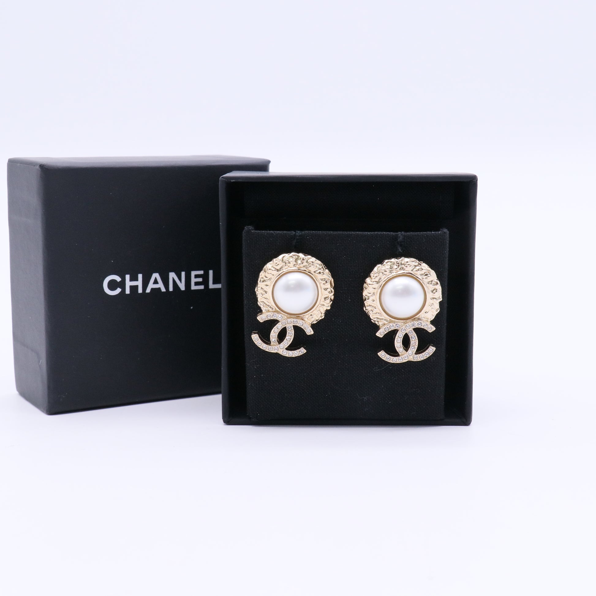 Chanel 2022 Faux Pearl & Strass CC Stud Earrings twins