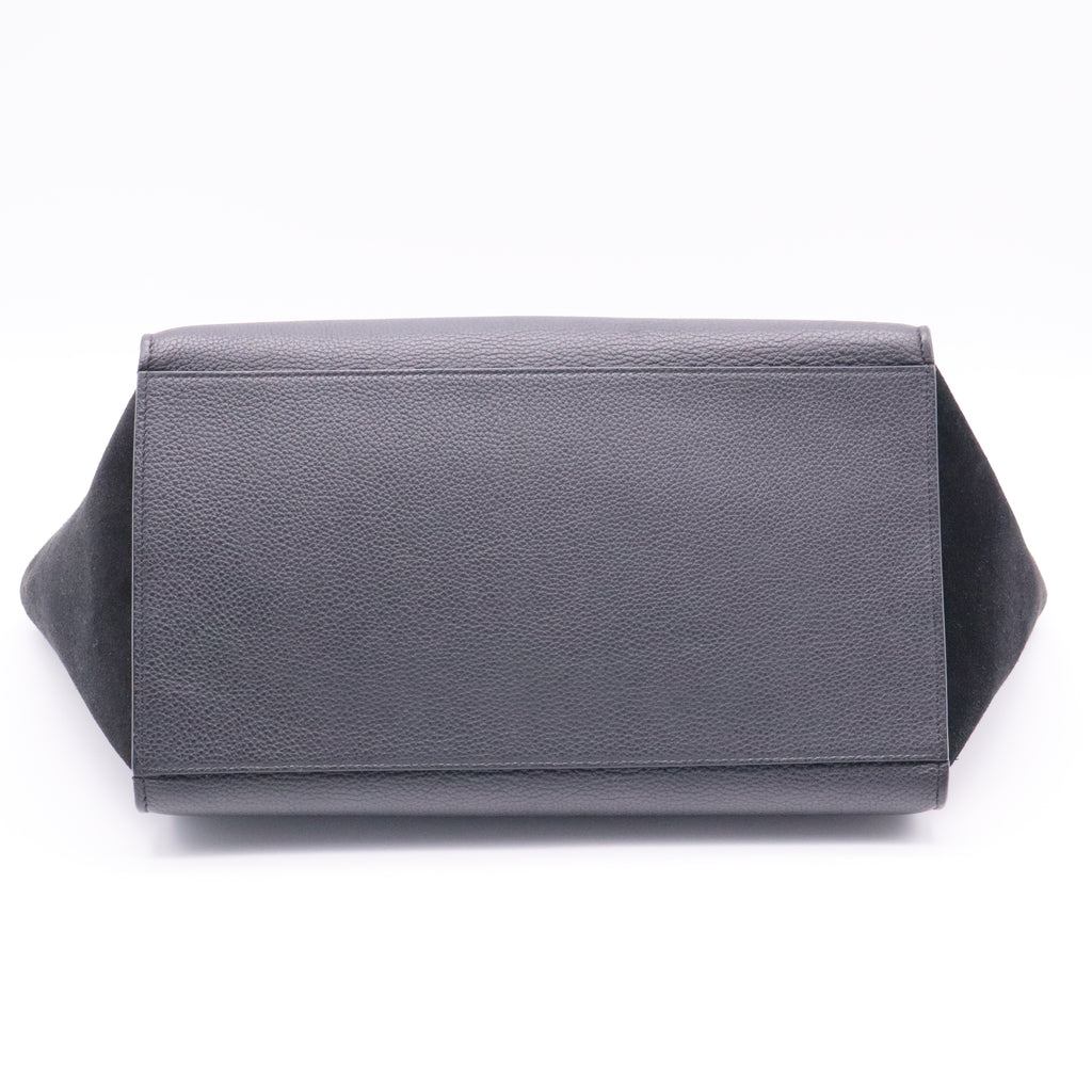 Trapeze Bag Leather Medium