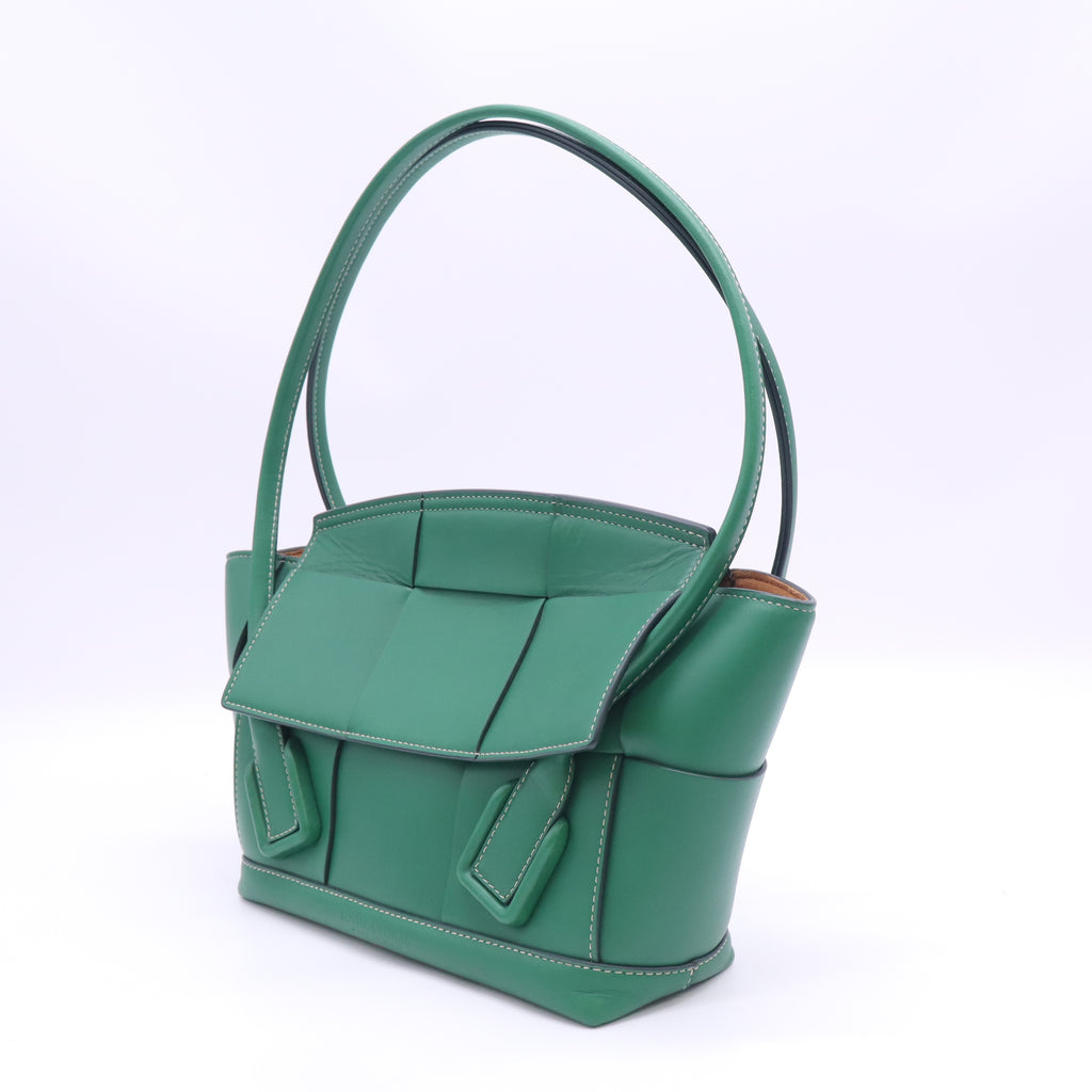 French Calfskin Maxi Intrecciato Small Arco Wood B24120