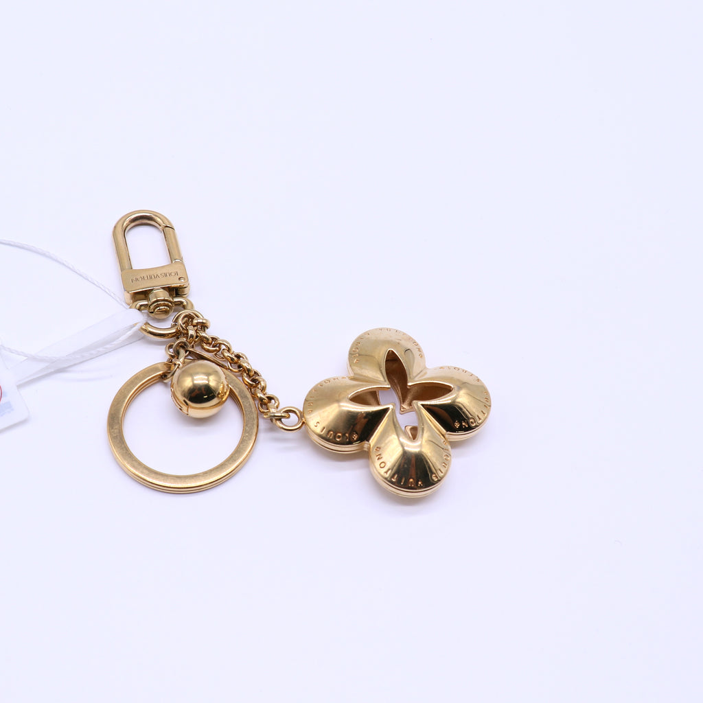 Louis Vuitton Gold Metal Eclipse Key Holder and Bag Charm twins LDJ4313