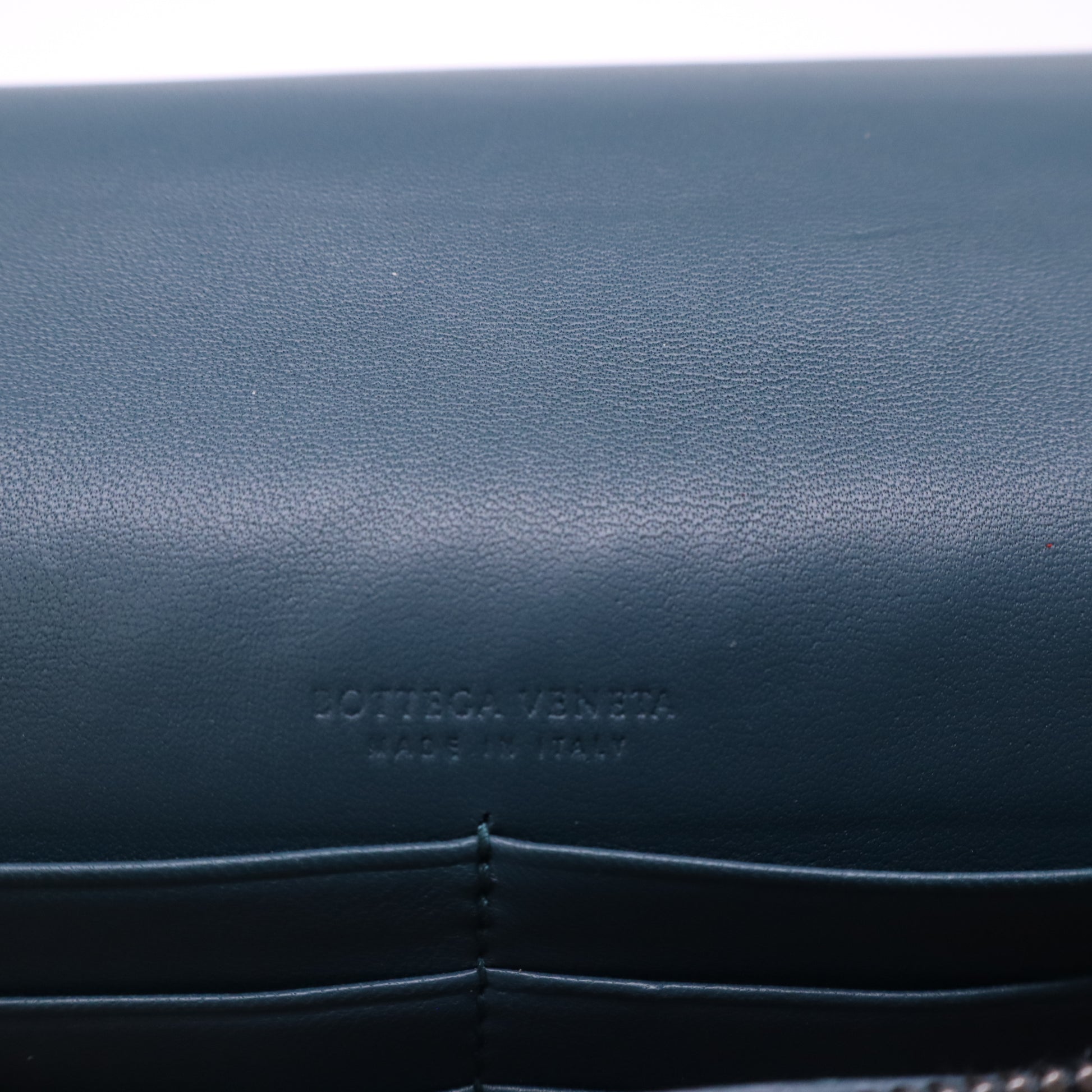 Bottega Veneta Intrecciato Wallet B22568