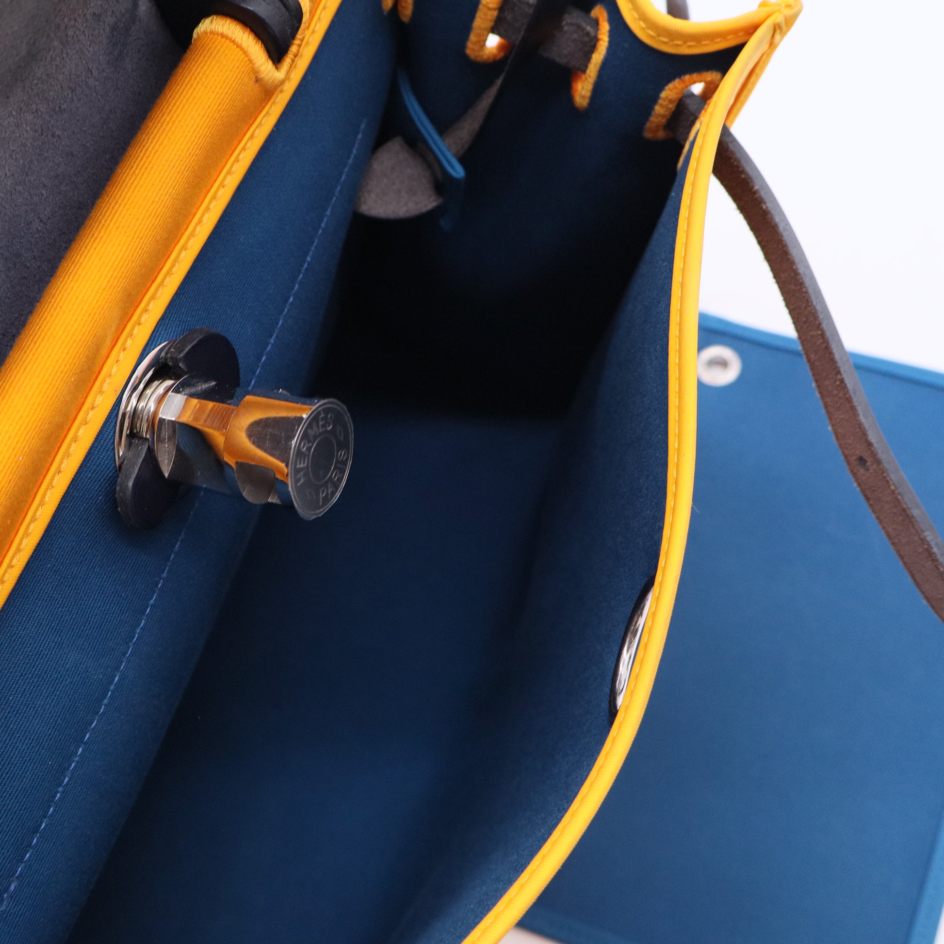 Military Toile Vache Hunter Verso Herbag Zip Retourne 31 PM Jaune Or Bleu Outremer Bleu Saphir B20411