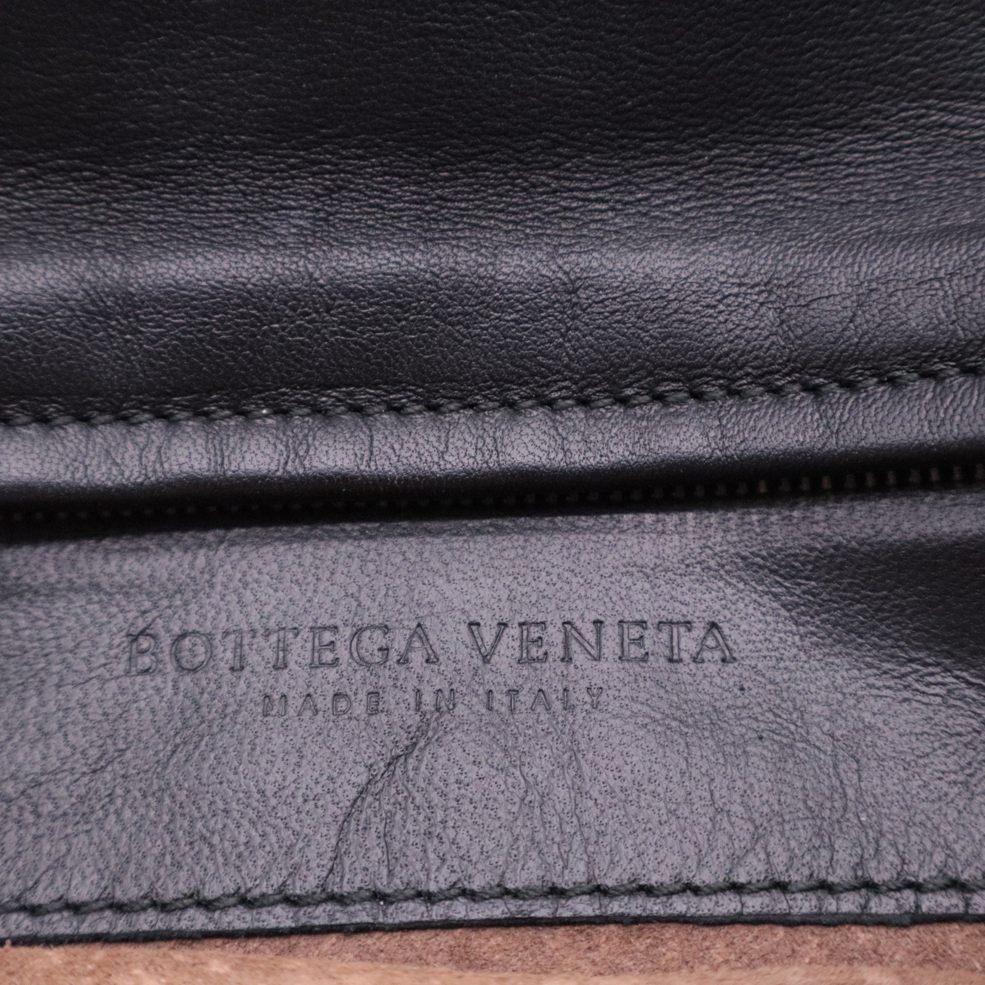 Nappa Intrecciato Turnlock Clutch Quetsche