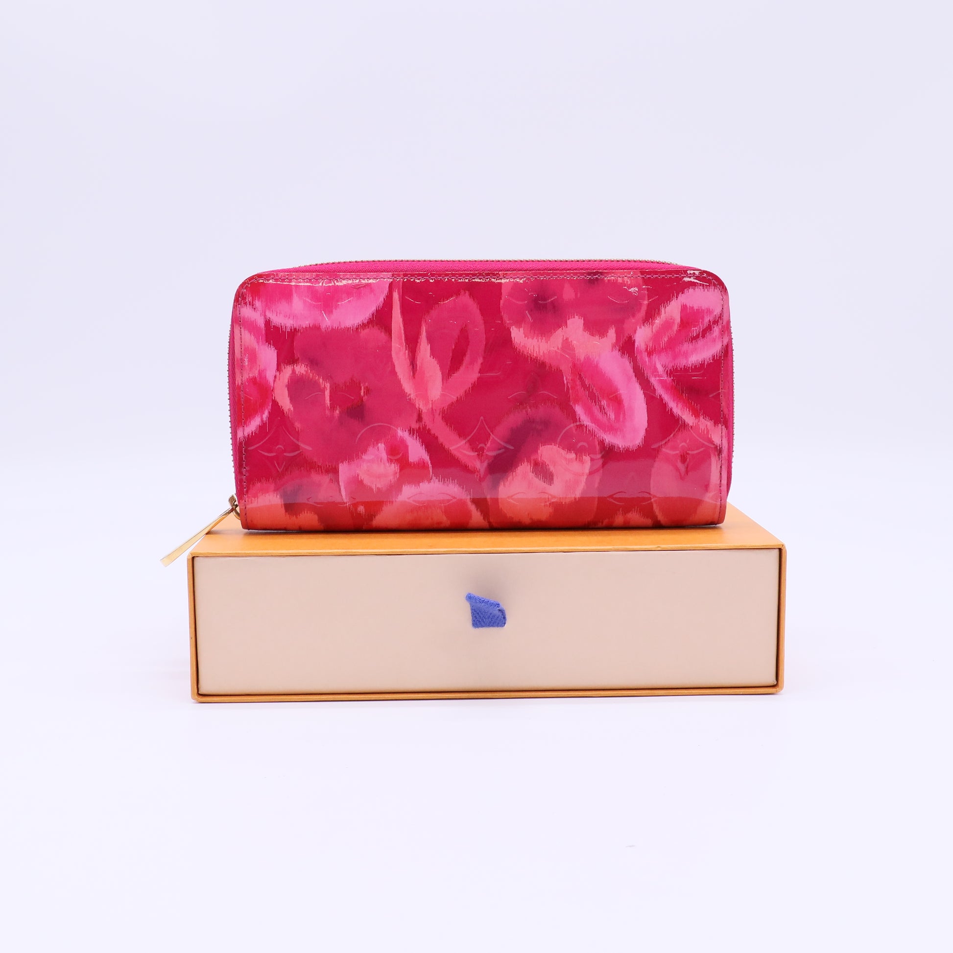 Louis Vuitton Pink Monogram Vernis Ikat Flower Zippy Continental W22119