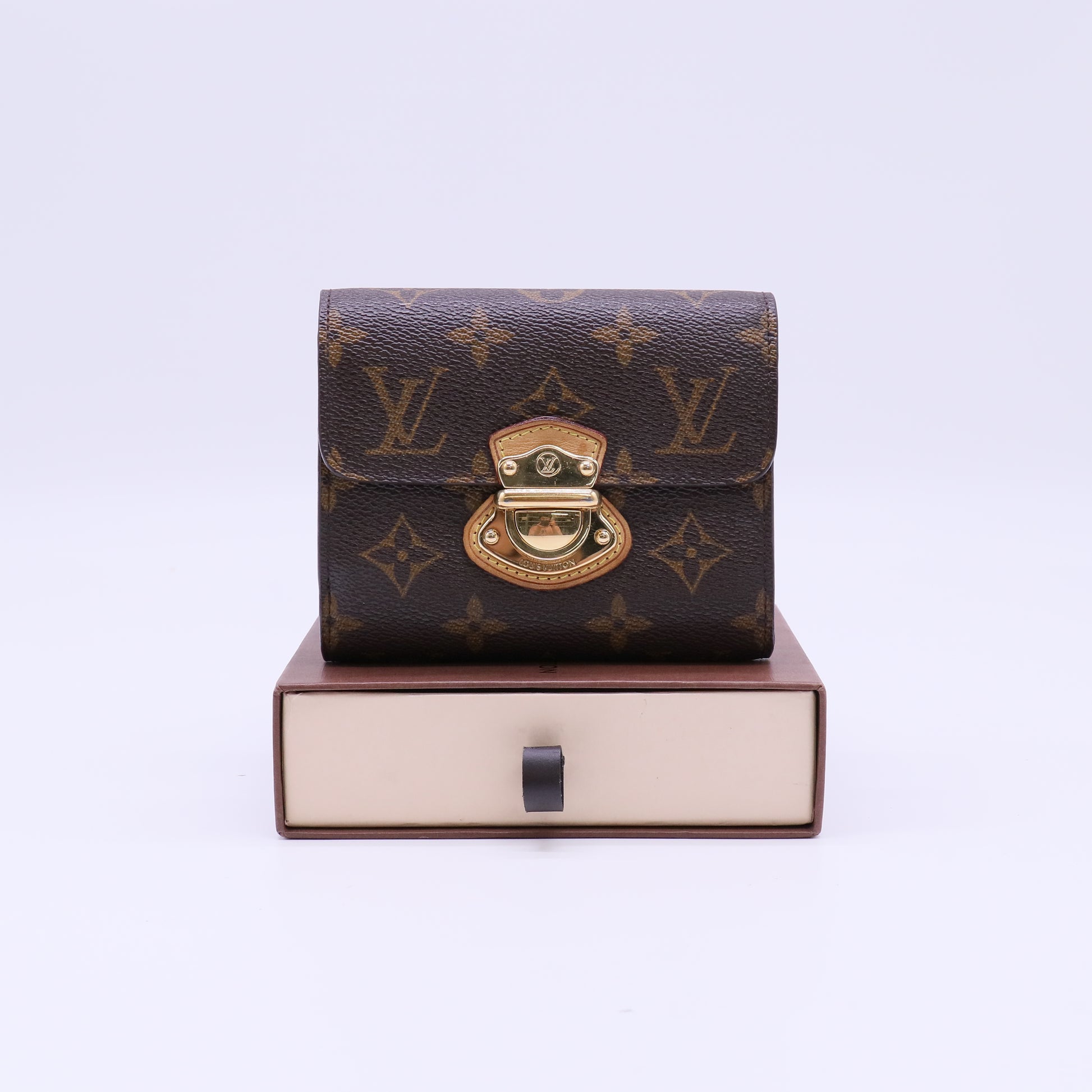 Louis Vuitton Joey Wallet W21851