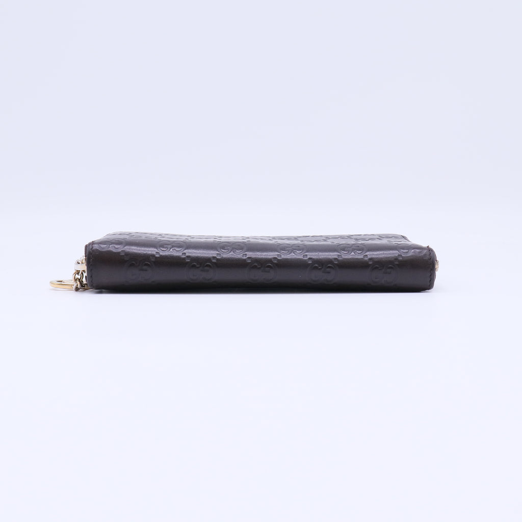 Gucci Signature Leather Zip Around Wallet W21696